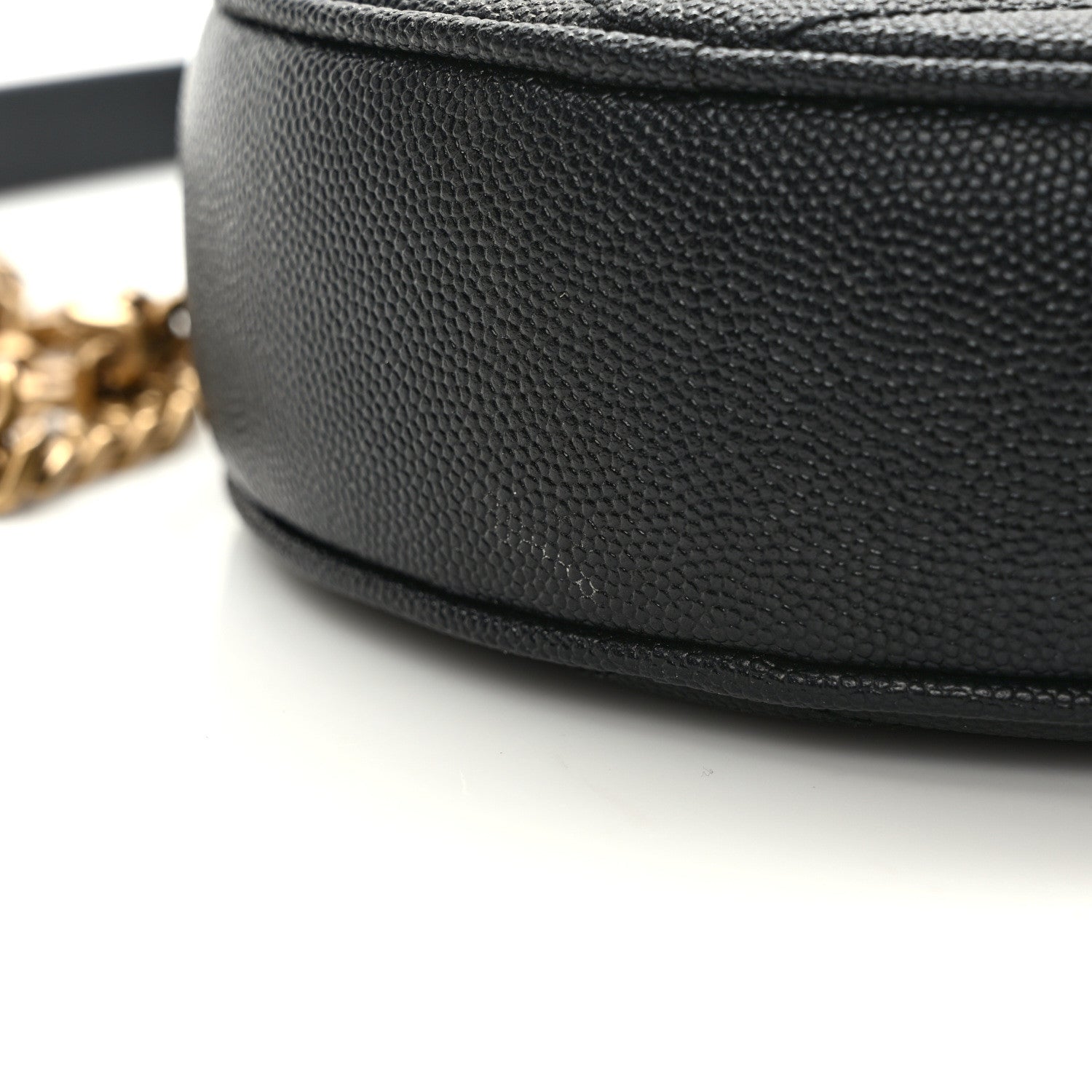 Saint Laurent Grain De Poudre Matelasse Chevron Quilted Round Vinyle Camera Bag Black 11 of 13