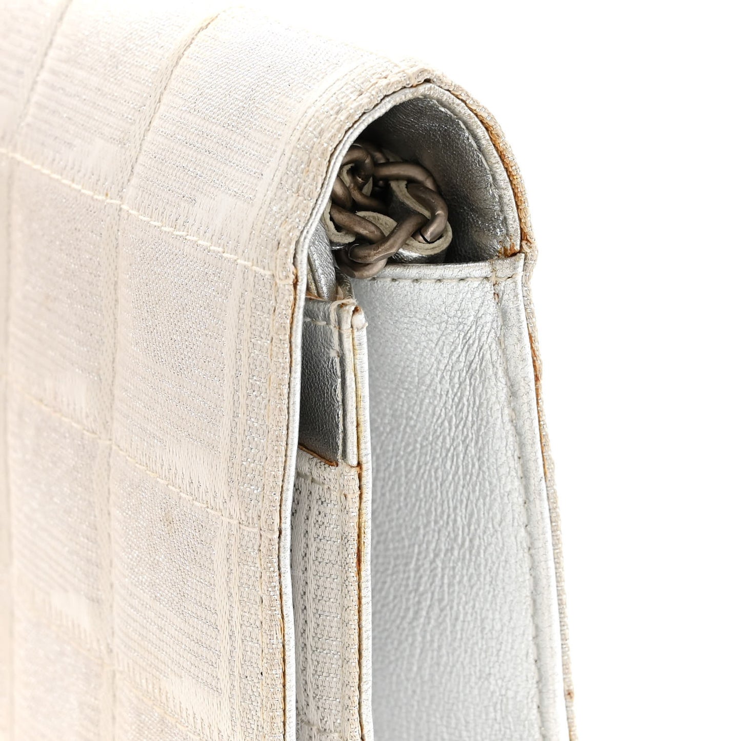 Nylon Travel Wallet On Chain WOC Metallic Silver