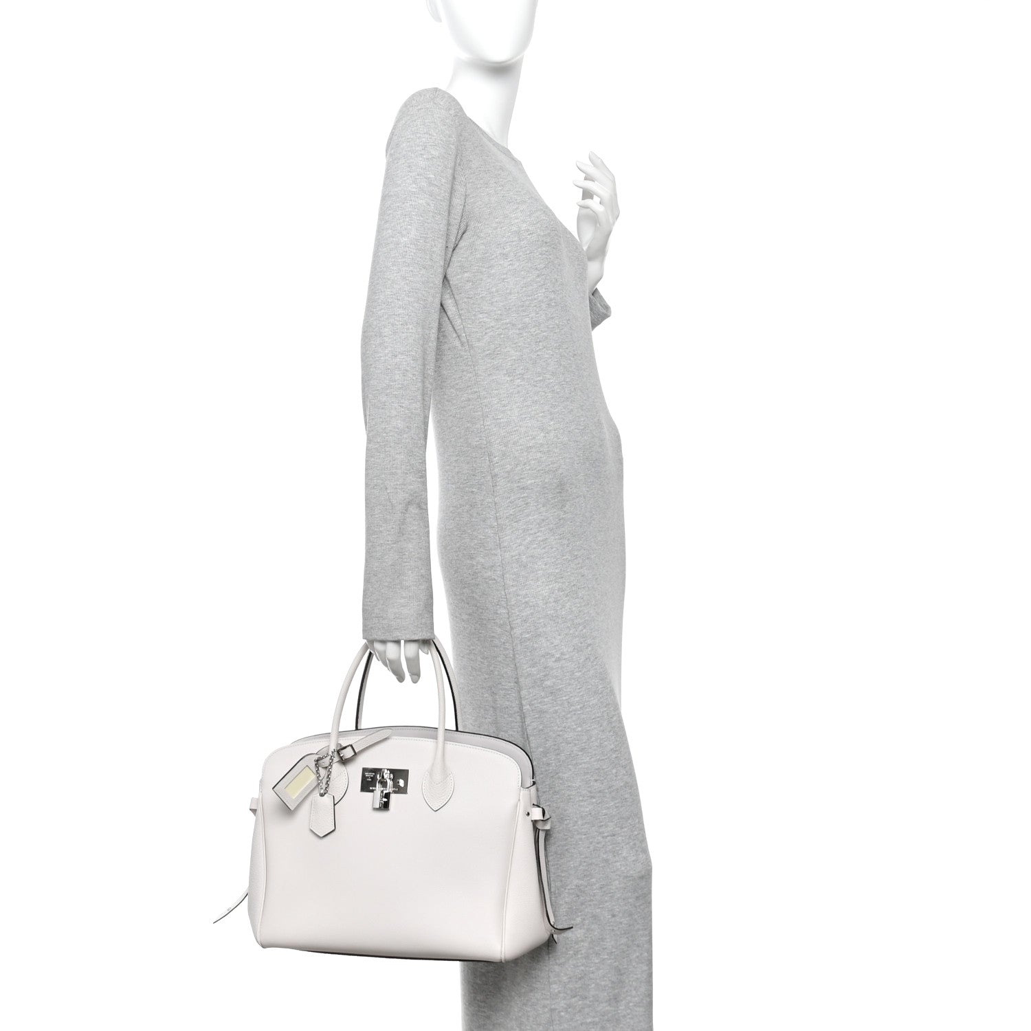 Louis Vuitton Veau Nuage Milla MM Craie 2 of 9