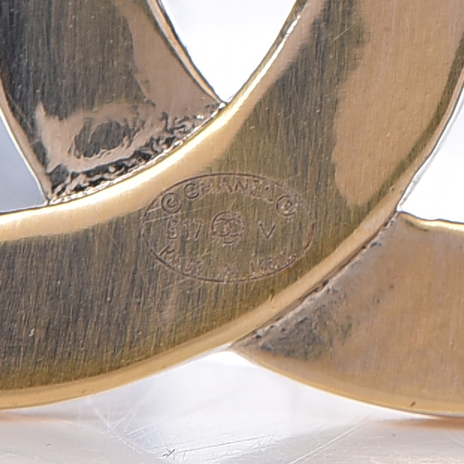 Chanel Baguette Crystal Quilted CC Brooch Gold 4 of 4