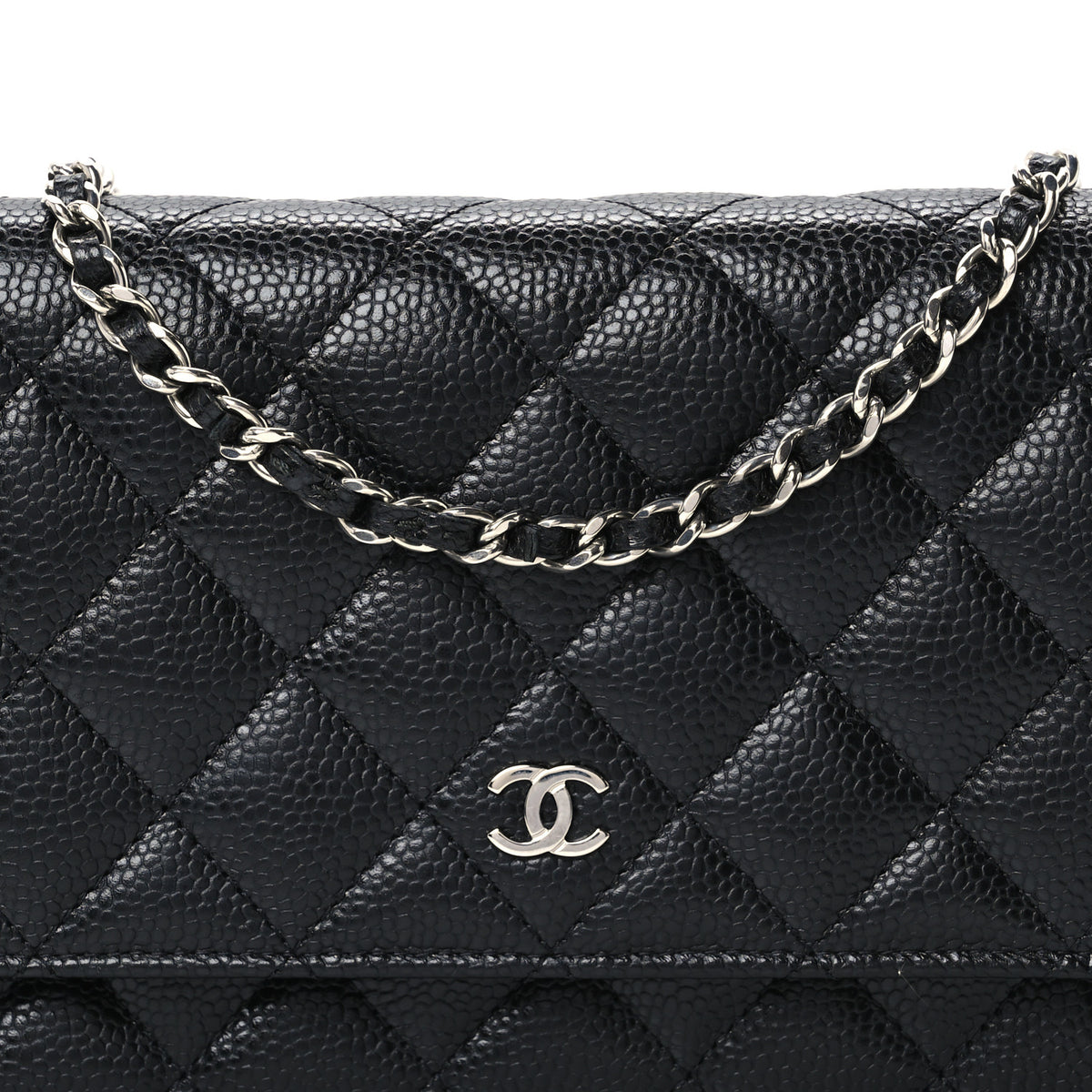 Caviar Quilted Wallet on Chain WOC Black