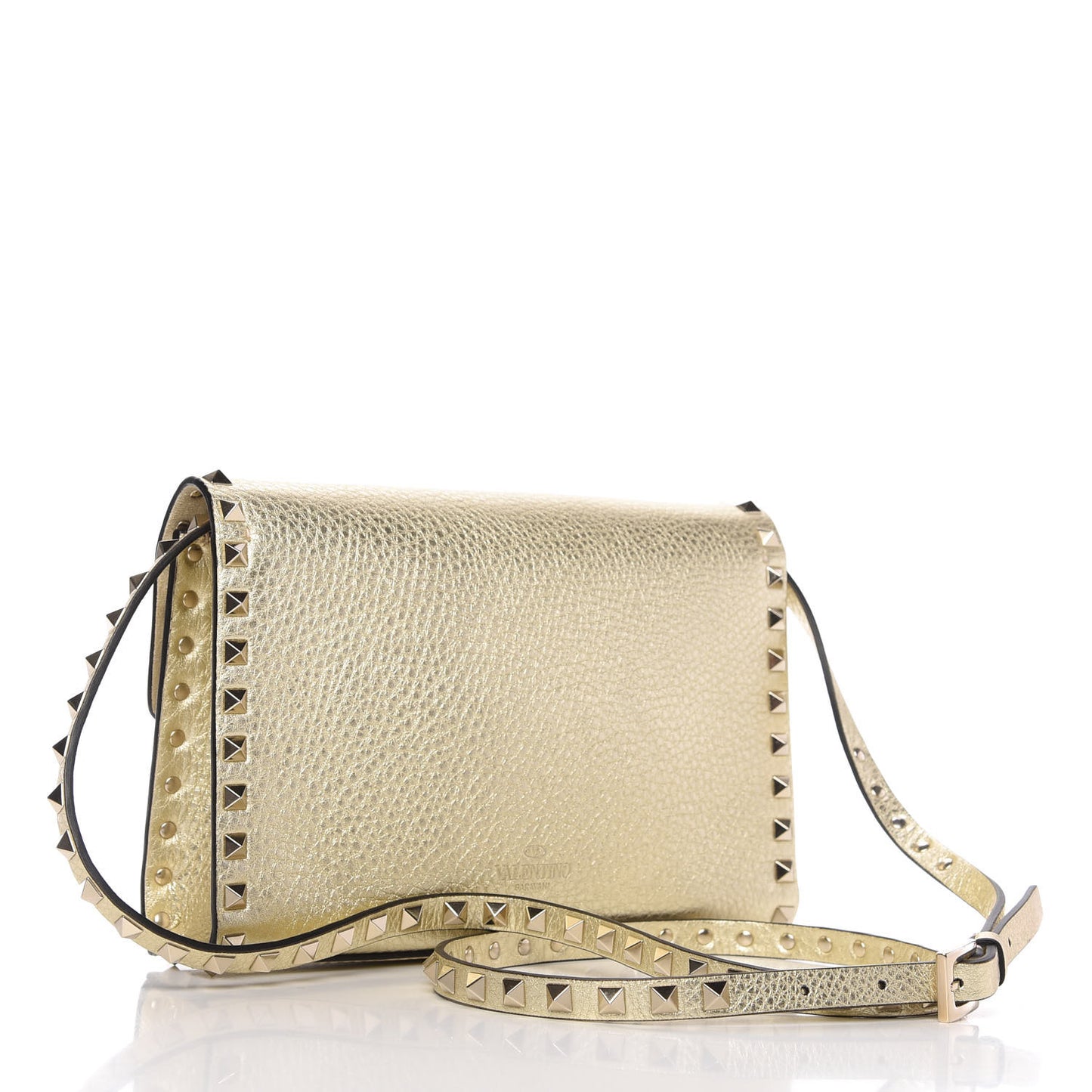 Metallic Pebbled Calfskin Medium Rockstud Flip Lock Crossbody Bag Platino