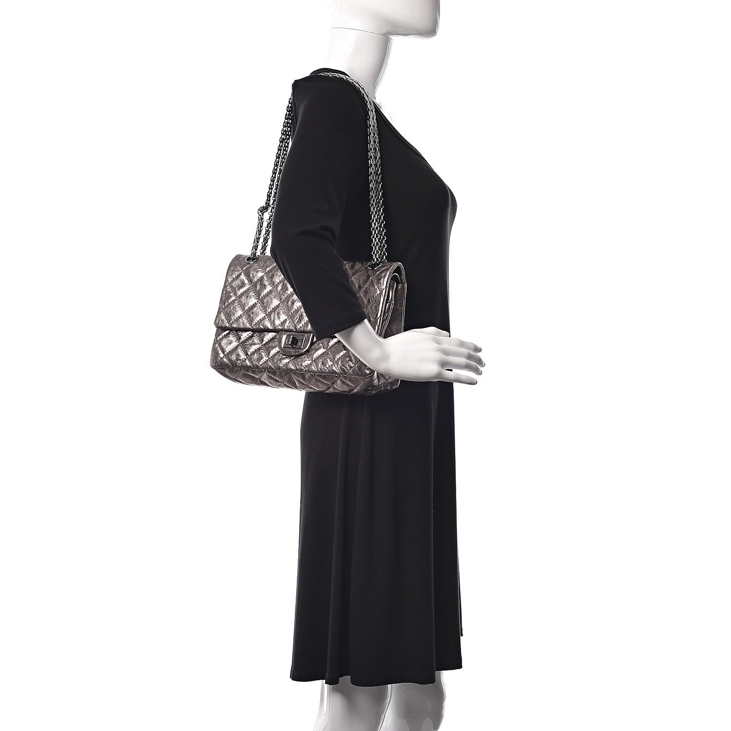 Chanel Metallic Aged Calfskin Quilted 2.55 Reissue 226 Silver 2 of 14