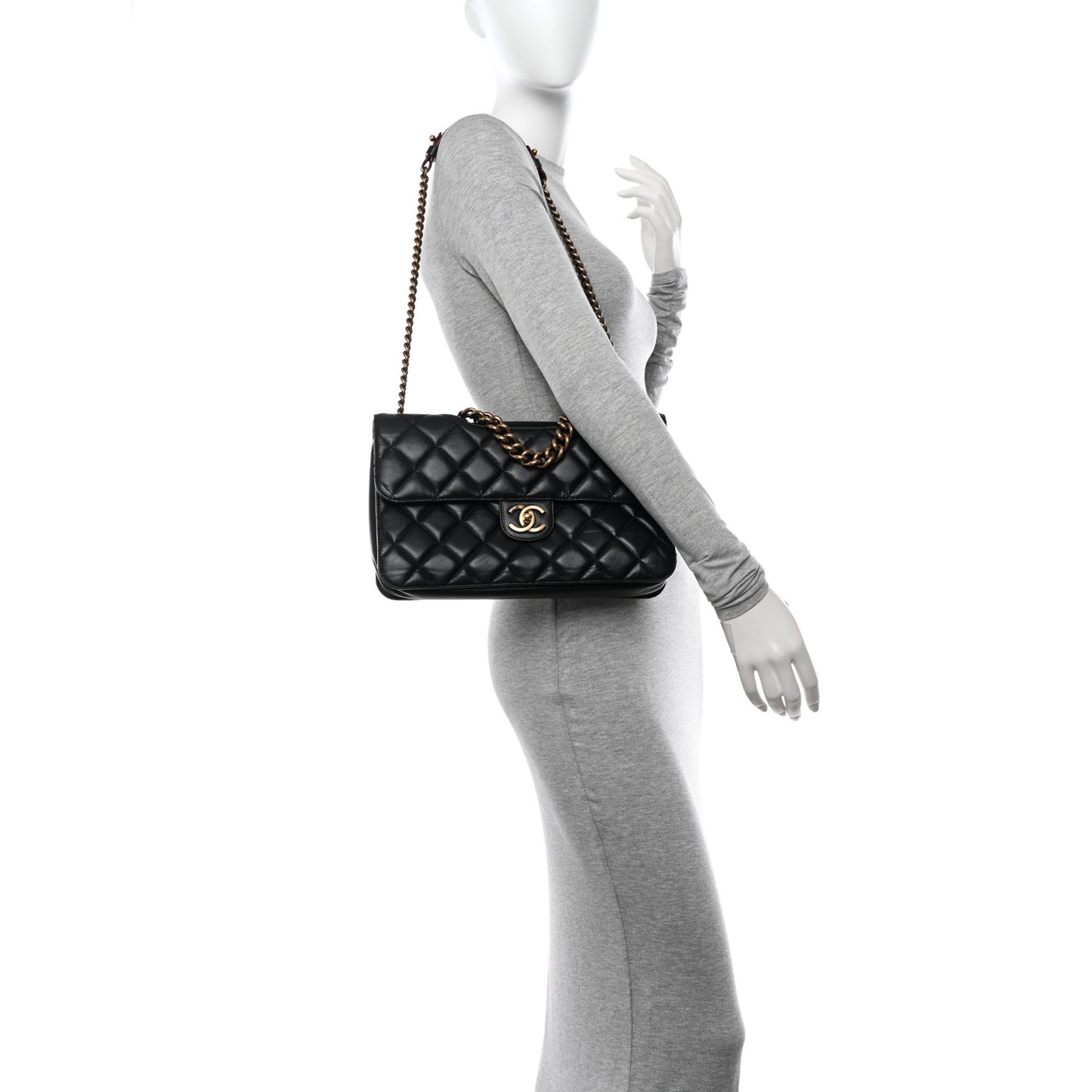 Calfskin Quilted Large Perfect Edge Flap Black