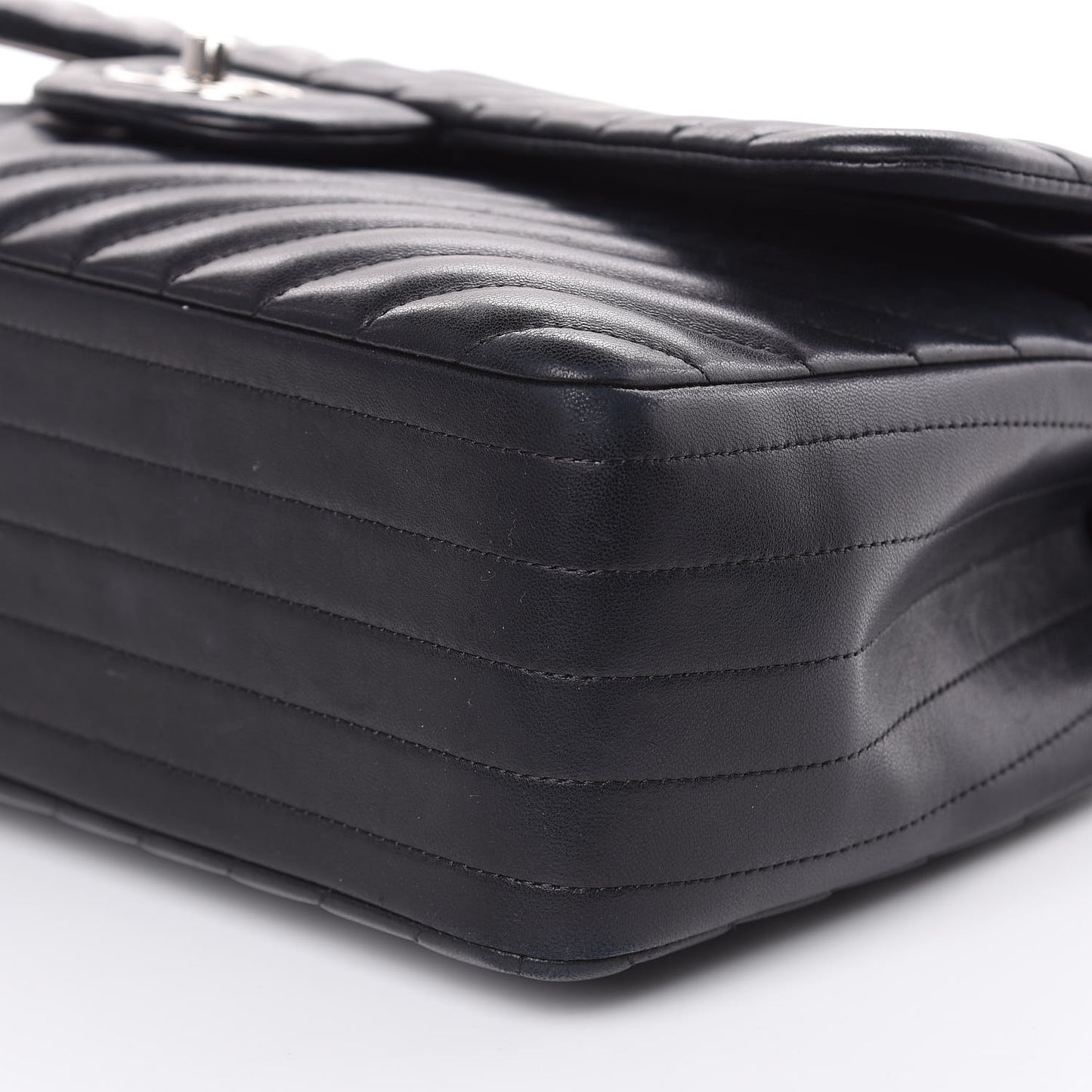 Lambskin Chevron Quilted Jumbo Double Flap Black