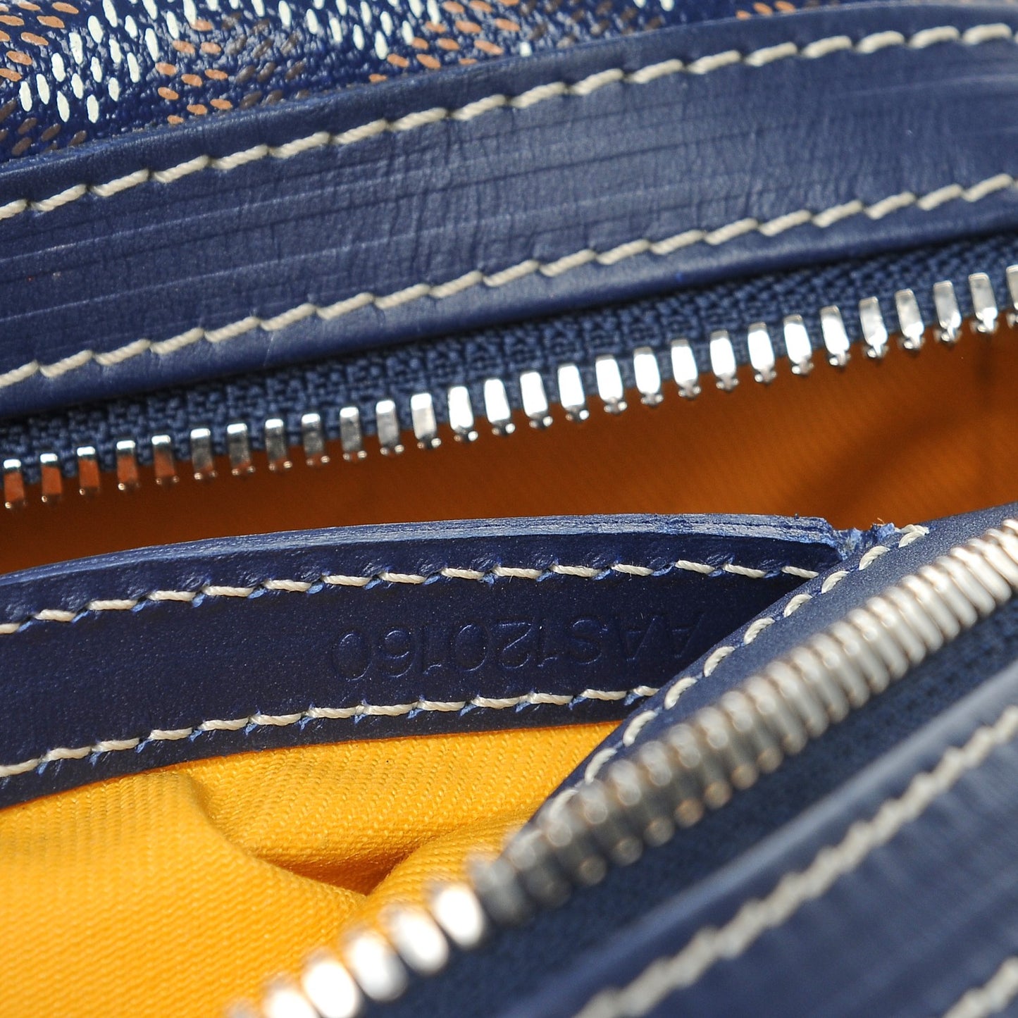 Goyardine Amacapvert Crossbody Bag Navy Blue
