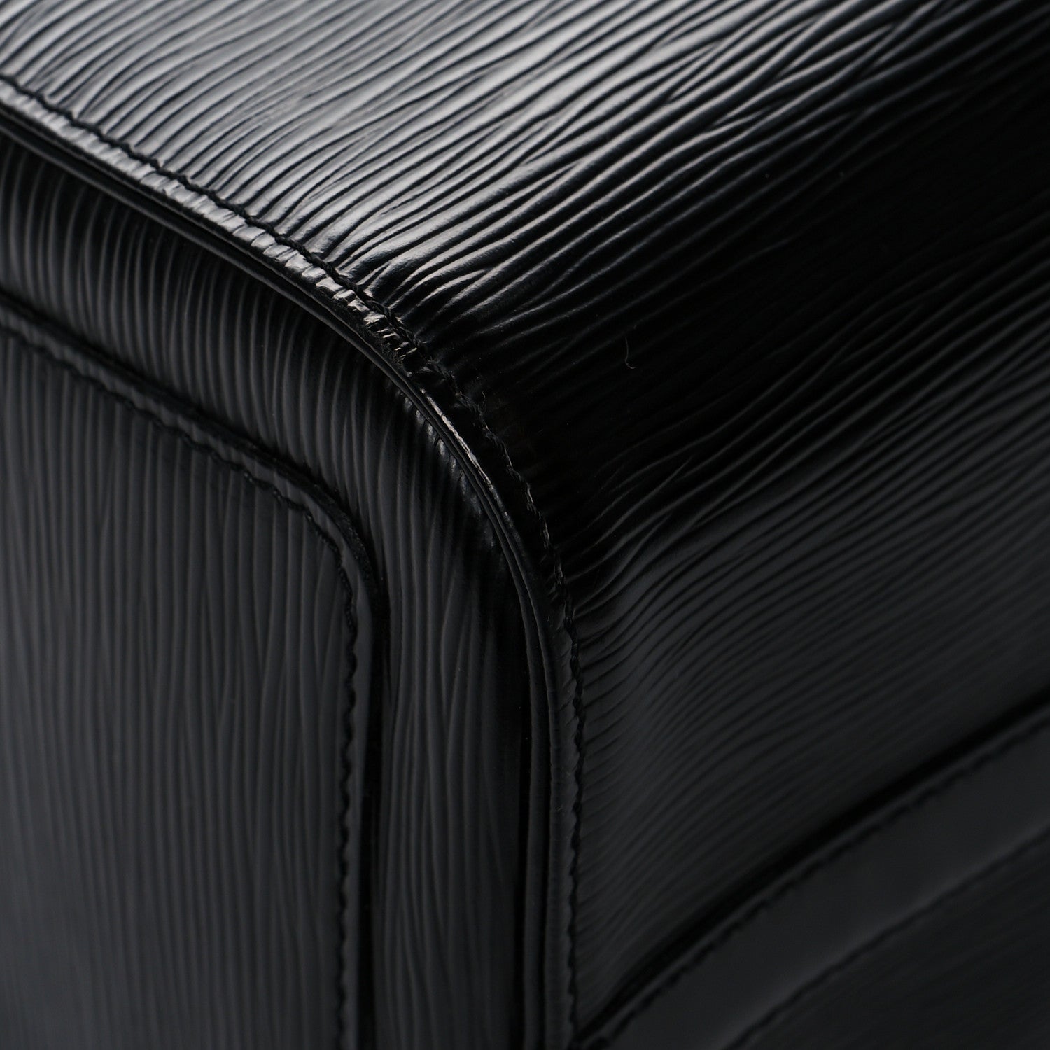 Louis Vuitton Epi Speedy 30 Black 11 of 12