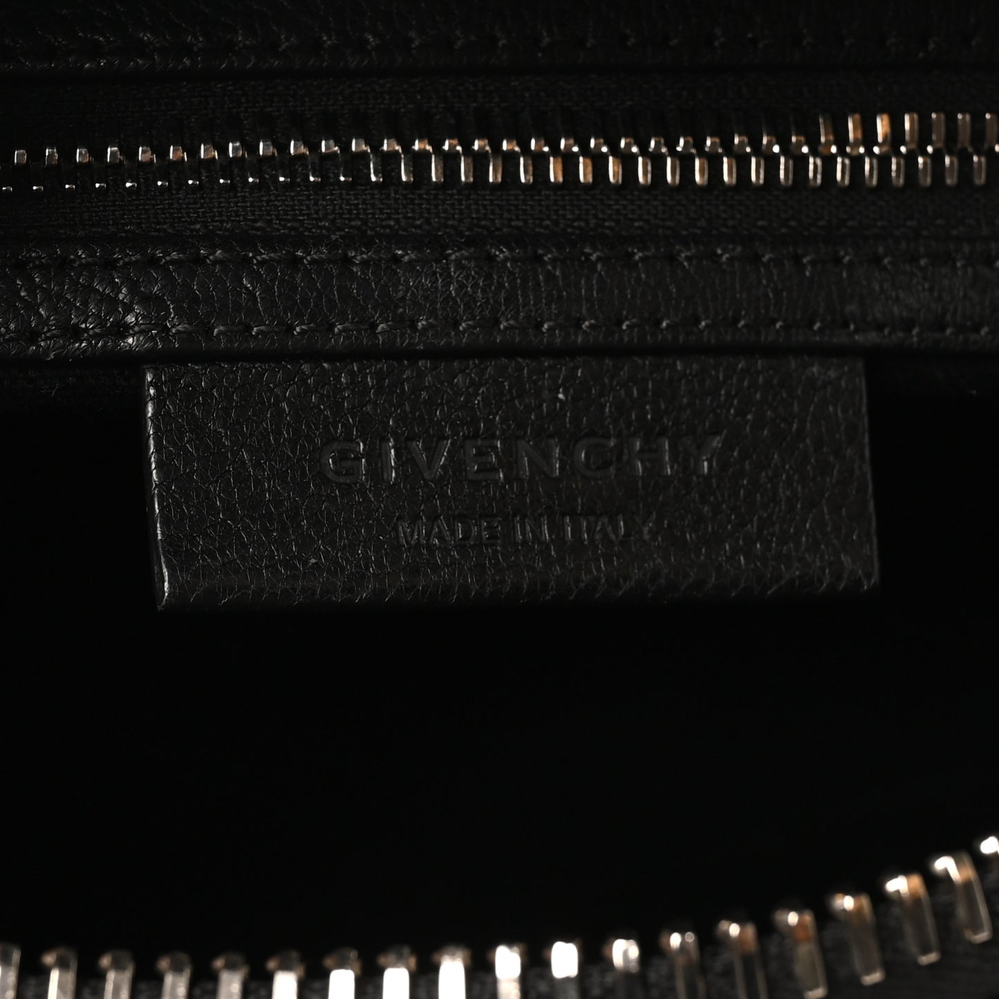Sugar Goatskin Mini Antigona Black