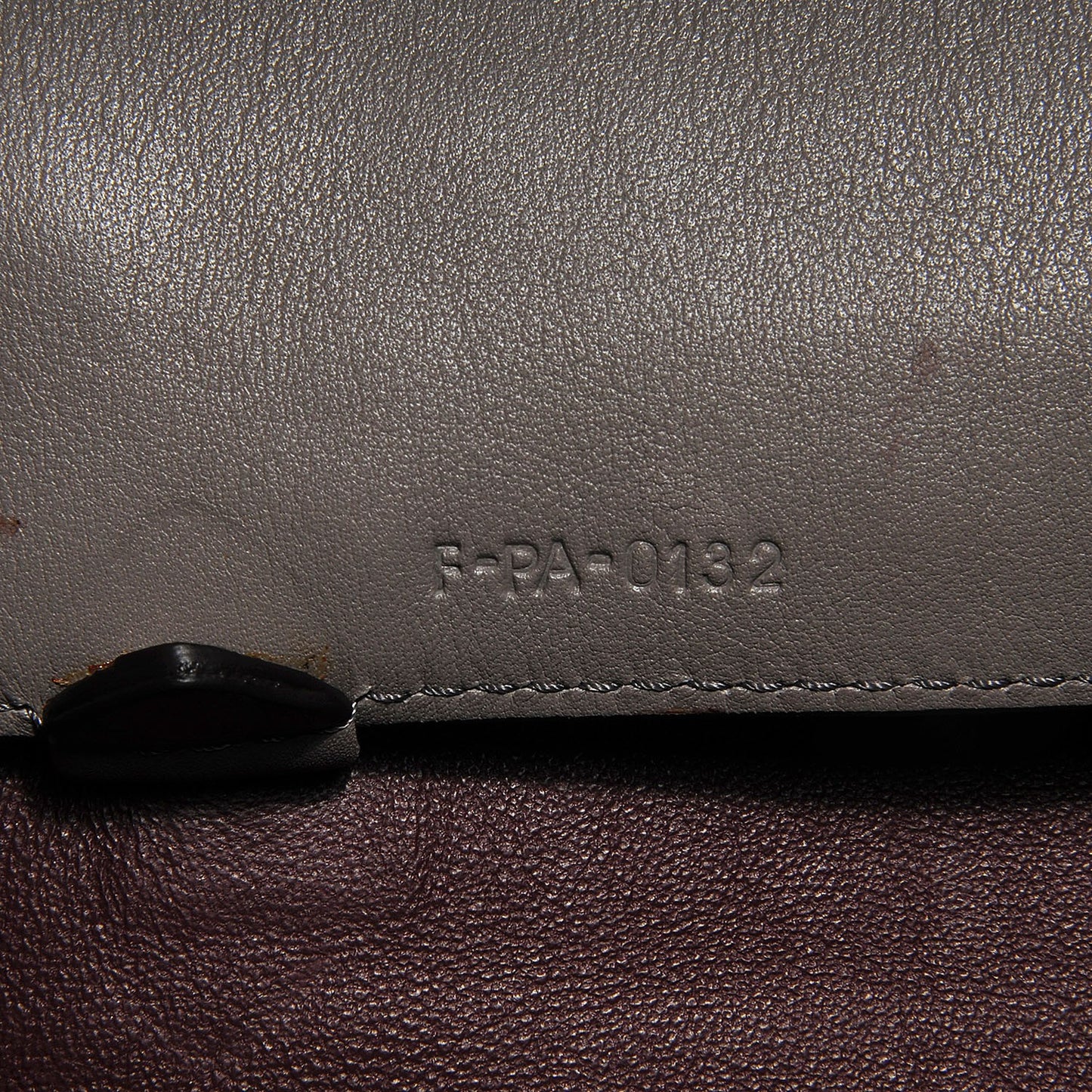 Crocodile Embossed Medium Horizontal Cabas Phantom Grey