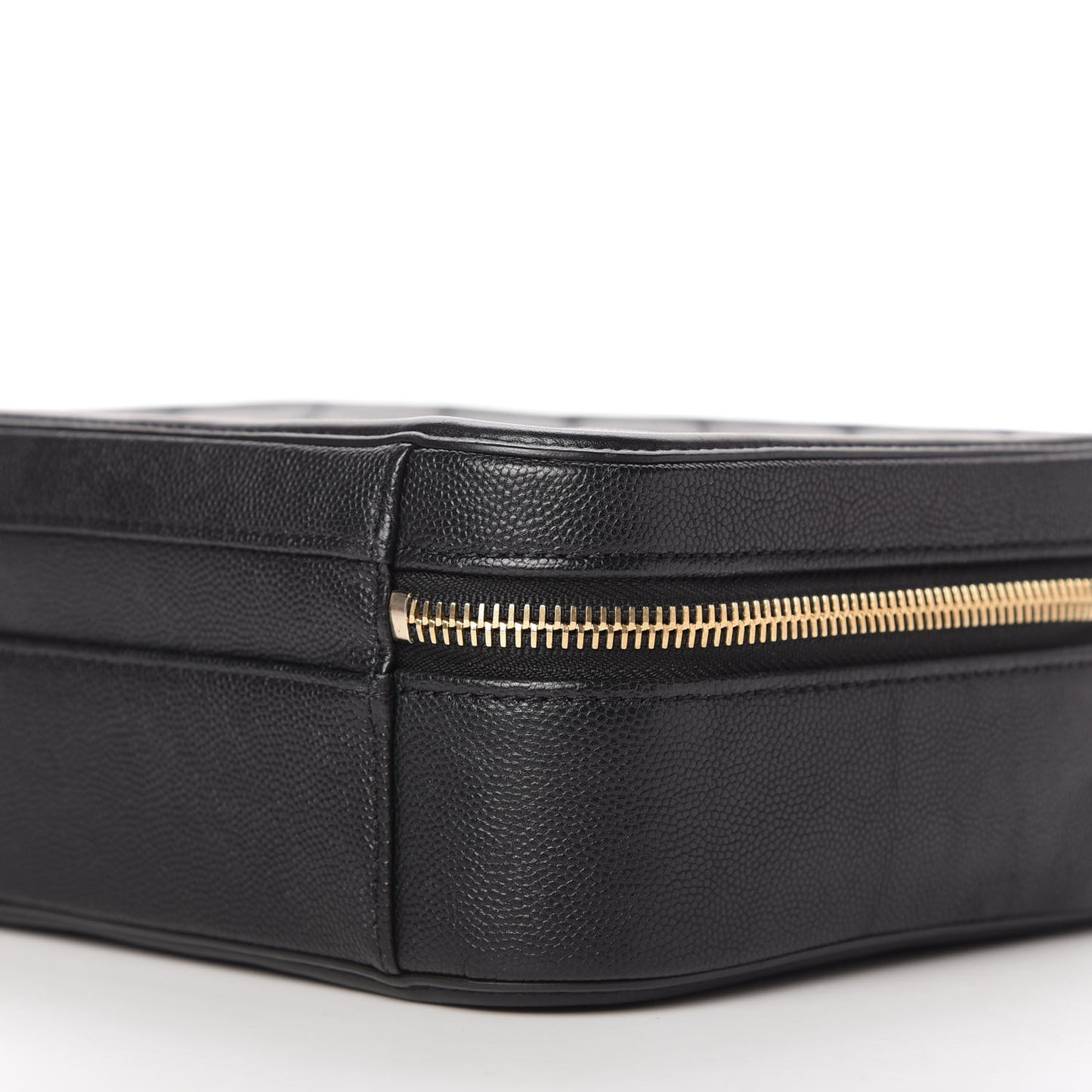 Caviar Quilted Medium CC Filigree Vanity Case Black