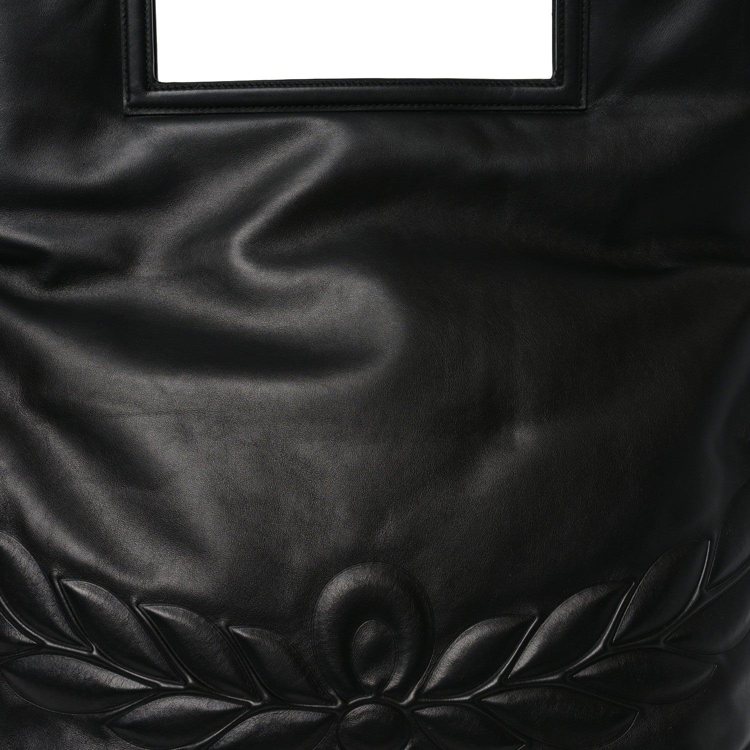 MCM Calfskin Aren Mega Honors Tote Black 7 of 9