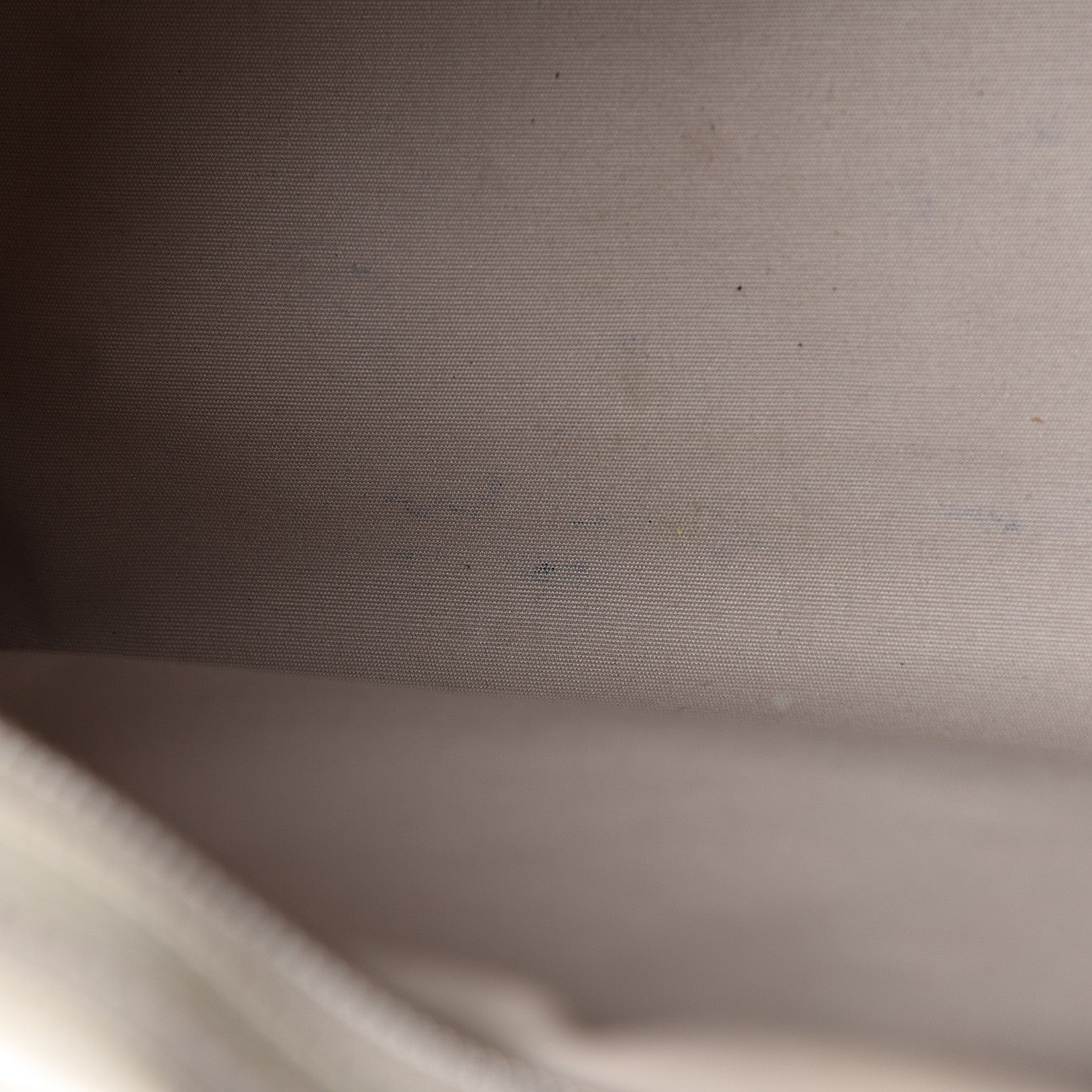 Louis Vuitton Epi Bowling Montaigne GM Ivory 8 of 25