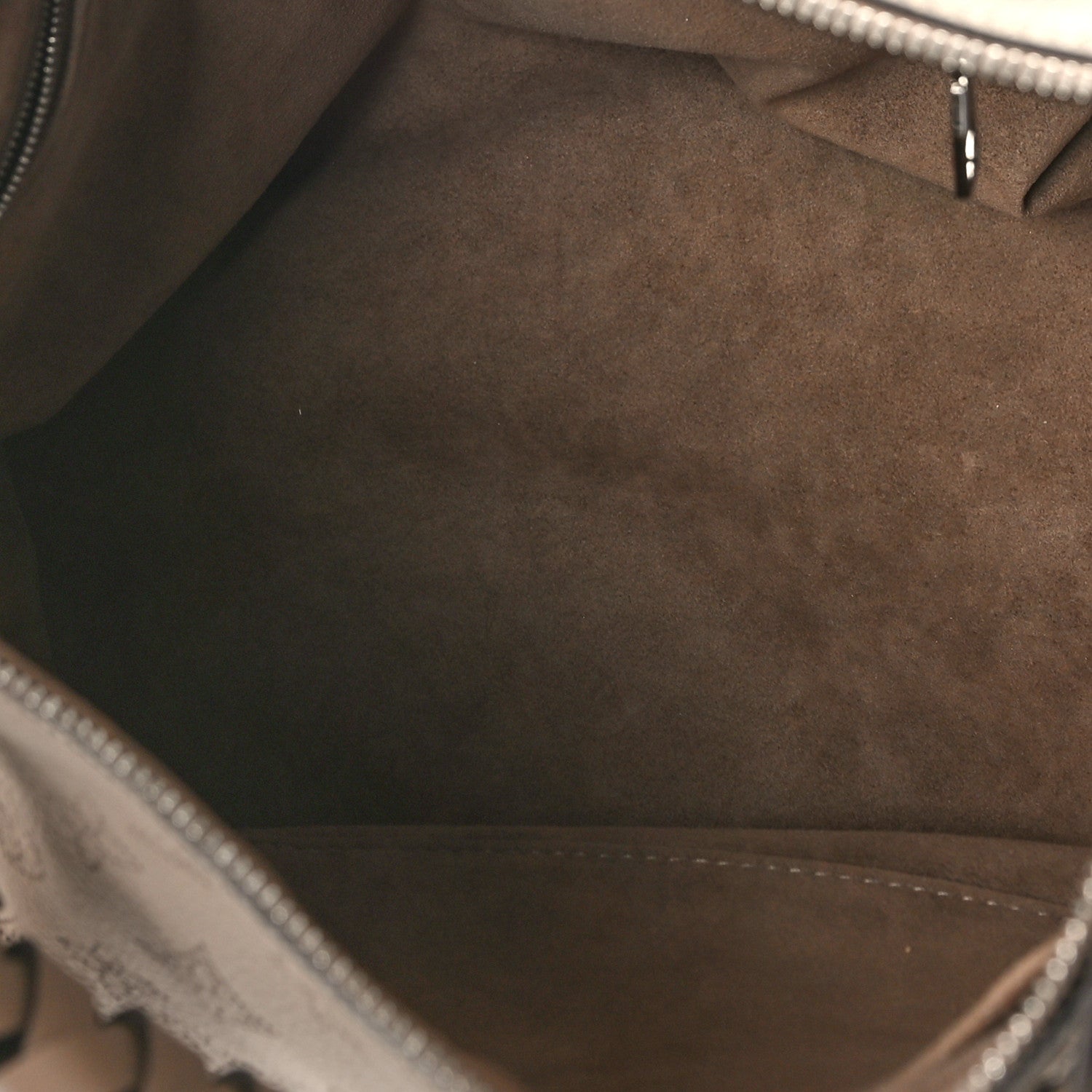 Louis Vuitton Mahina Beaubourg Hobo MM Galet 5 of 9