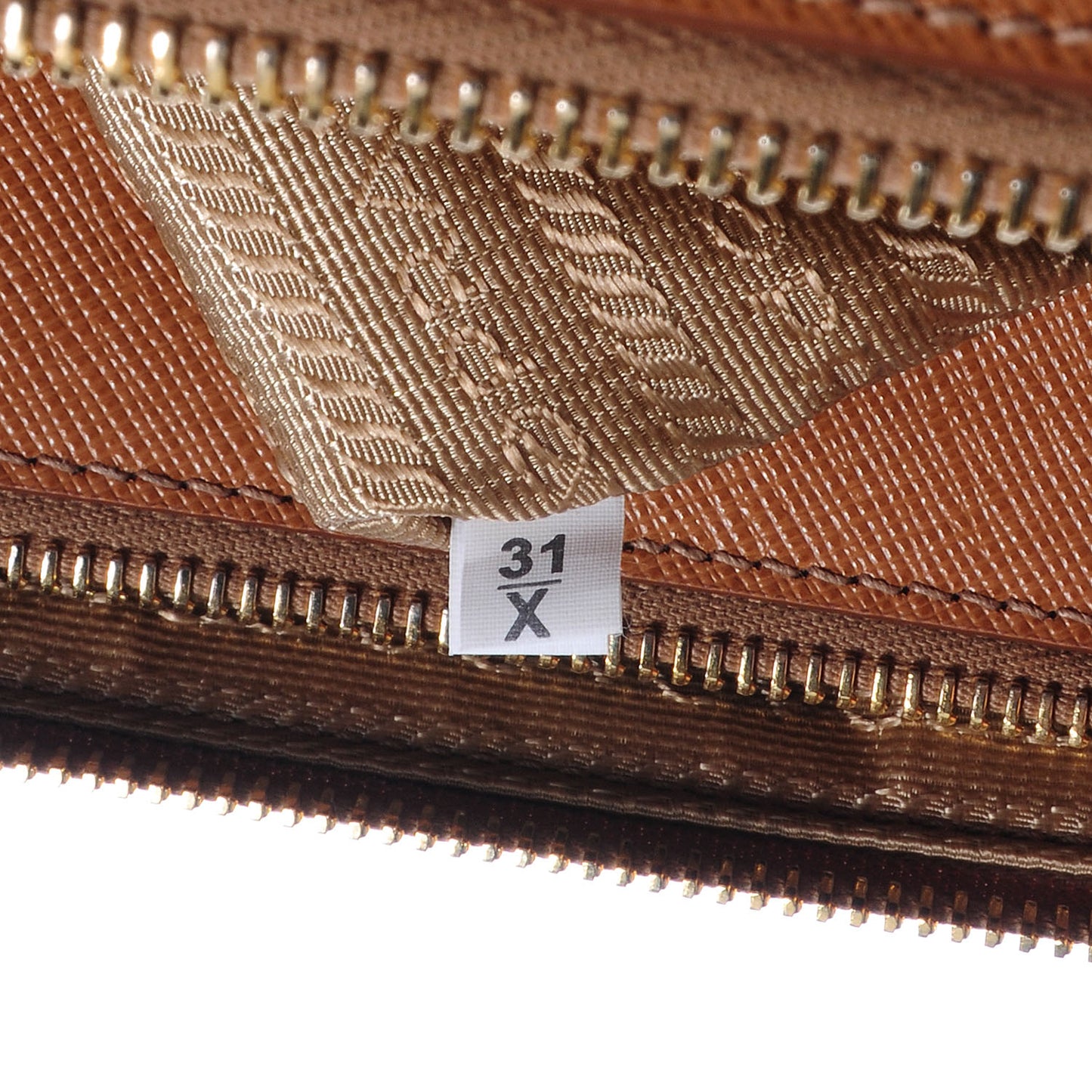 Saffiano Lux Extra Large Galleria Double Zip Tote Caramel