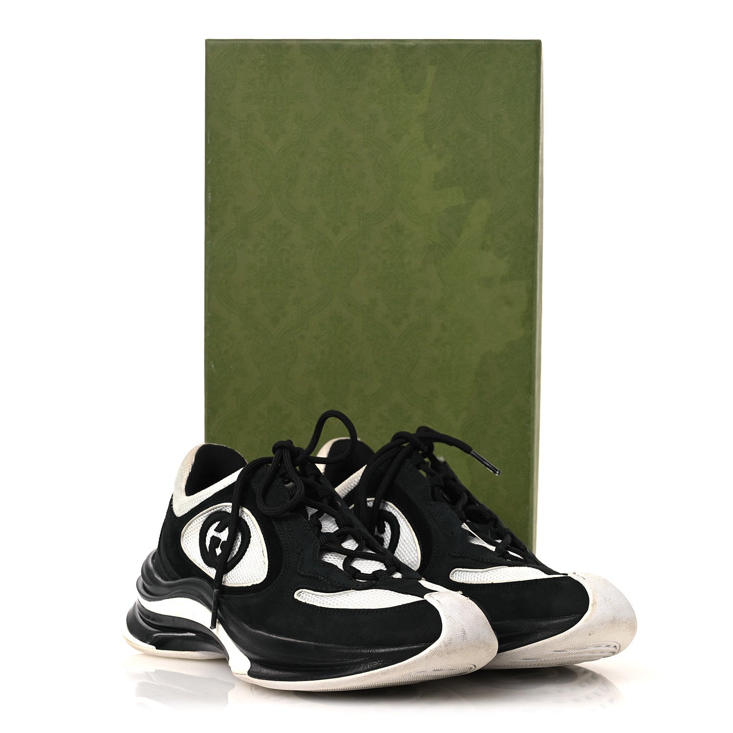 Gucci 白黒 スニーカー　レディース Gucci Technical Knit Fabric Suede Calfskin Womens Gucci Run