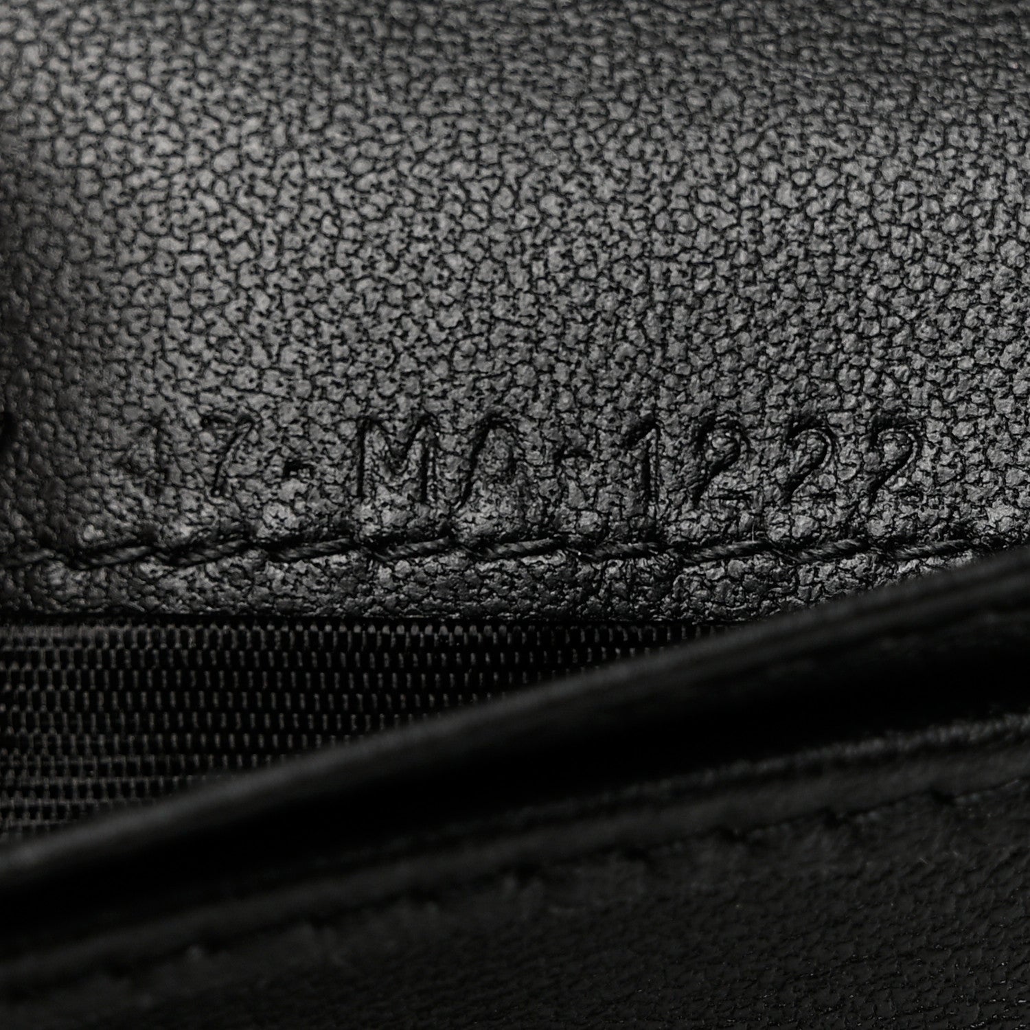 Christian Dior Grained Calfskin Supple Cannage Caro Scarlet Zipped Wallet Black 8 of 8