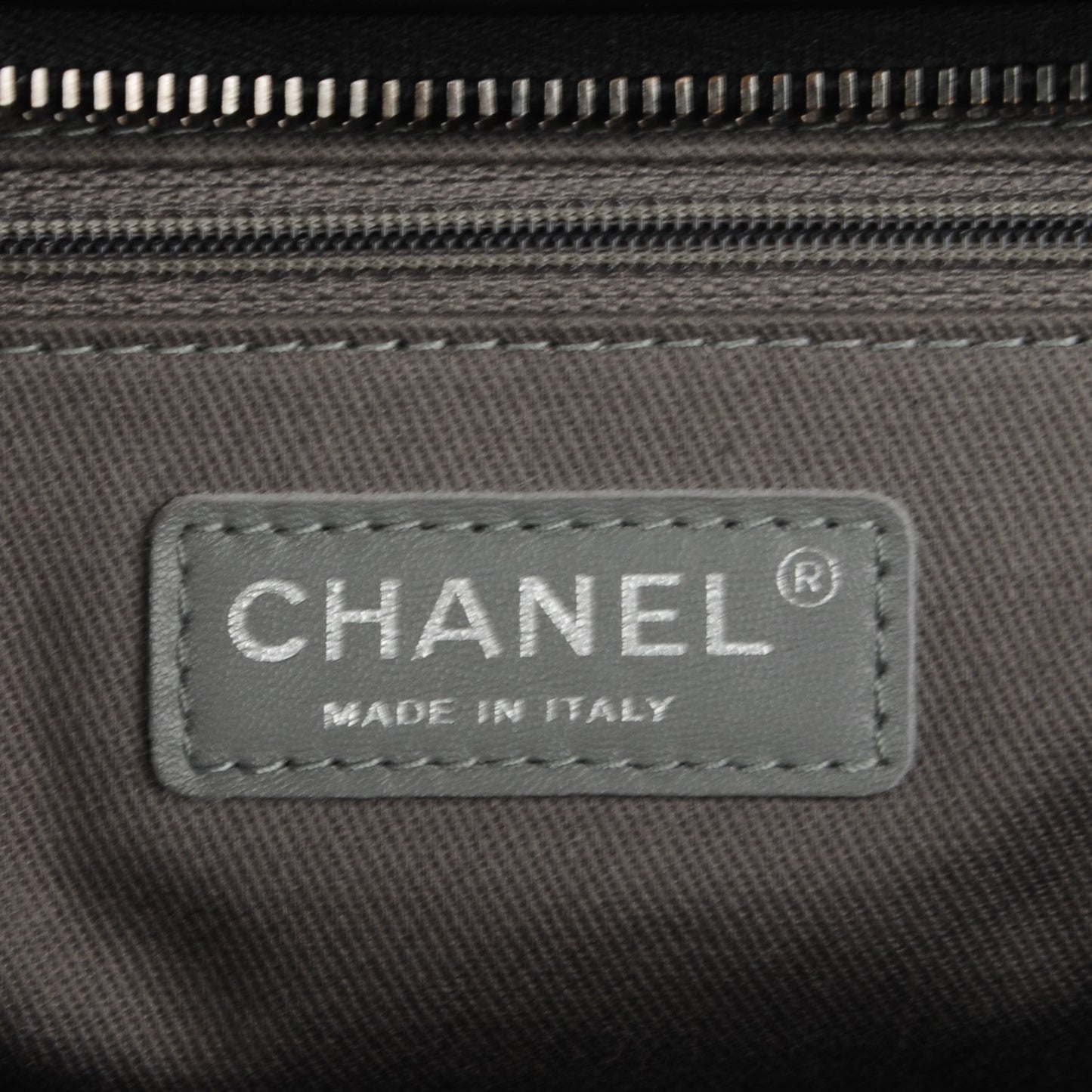 Calfskin Quilted Small Stitch It Tote Black