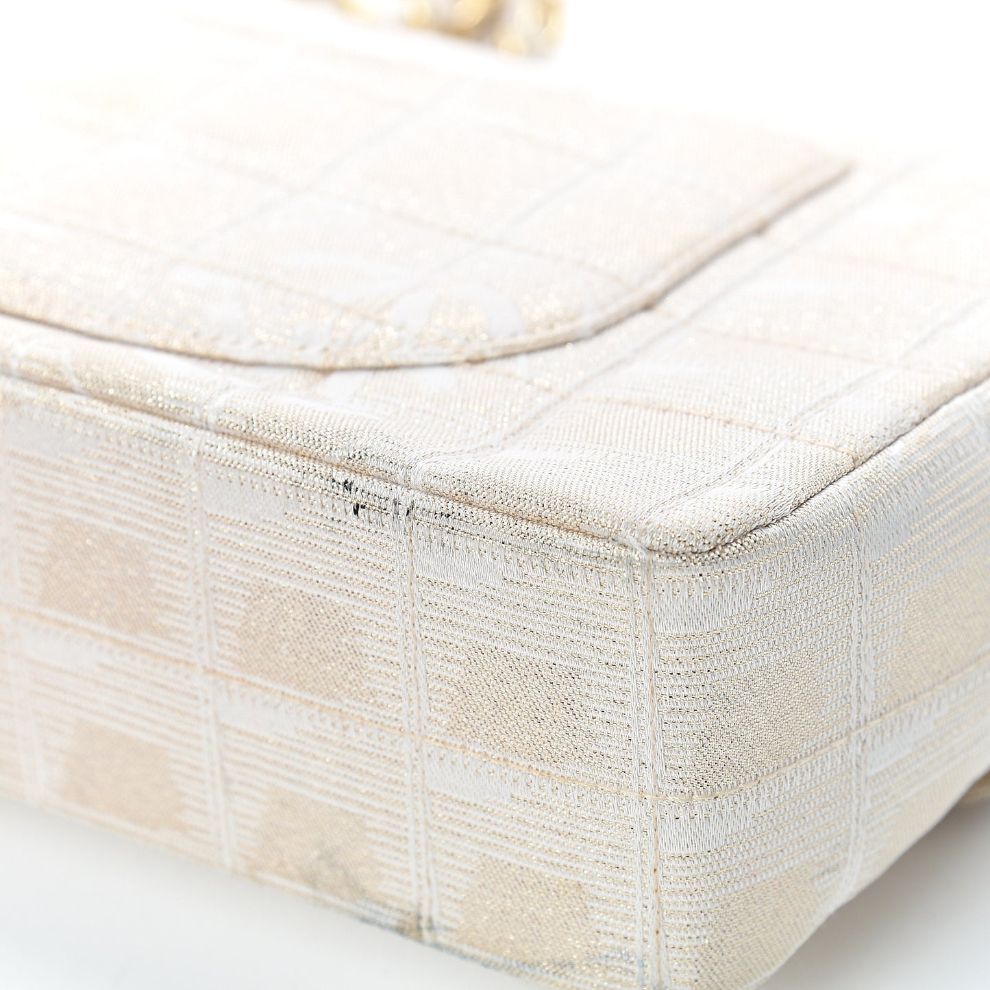 Metallic Nylon Medium Travel Flap Light Gold