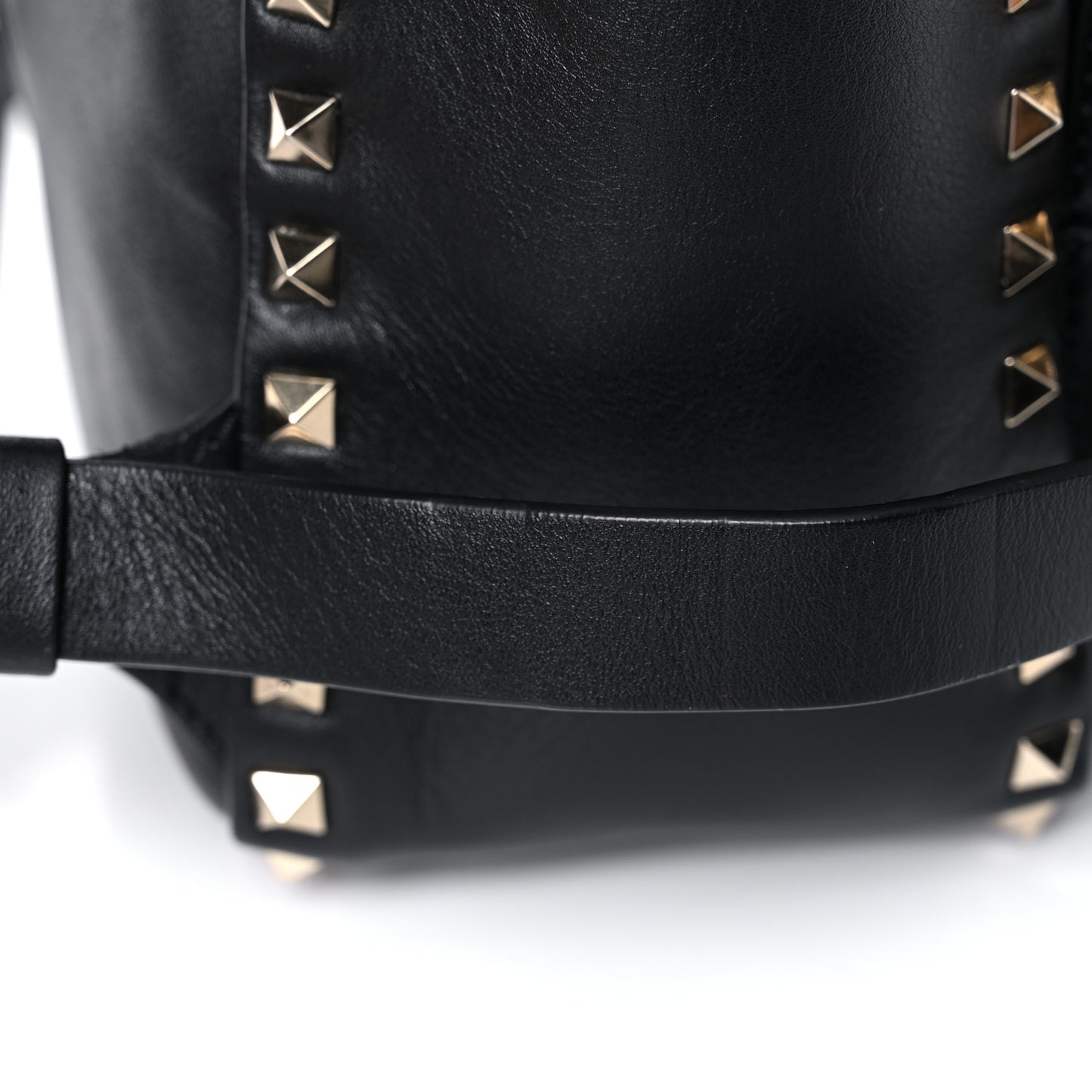 Vitello Medium Rockstud Backpack Black