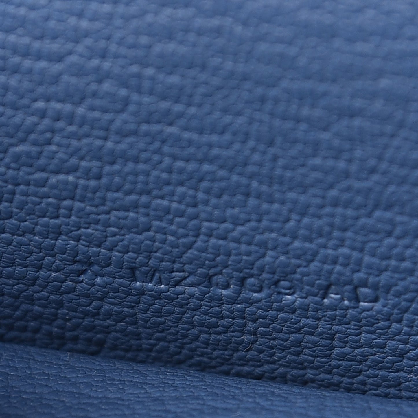 Chevre Mysore Mini Bearn Wallet Bleu Agate