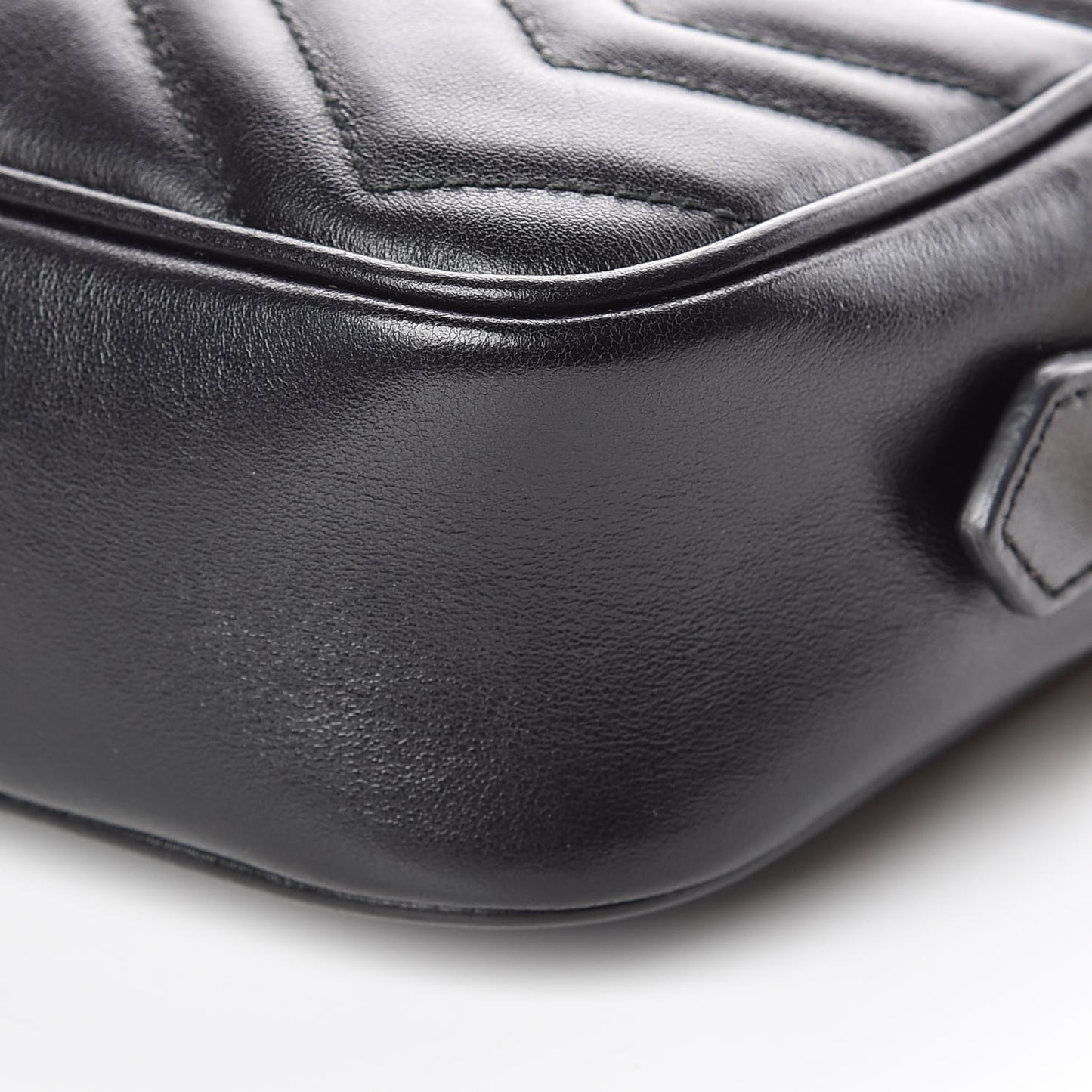 Calfskin Matelasse Mini GG Marmont Chain Shoulder Bag Black