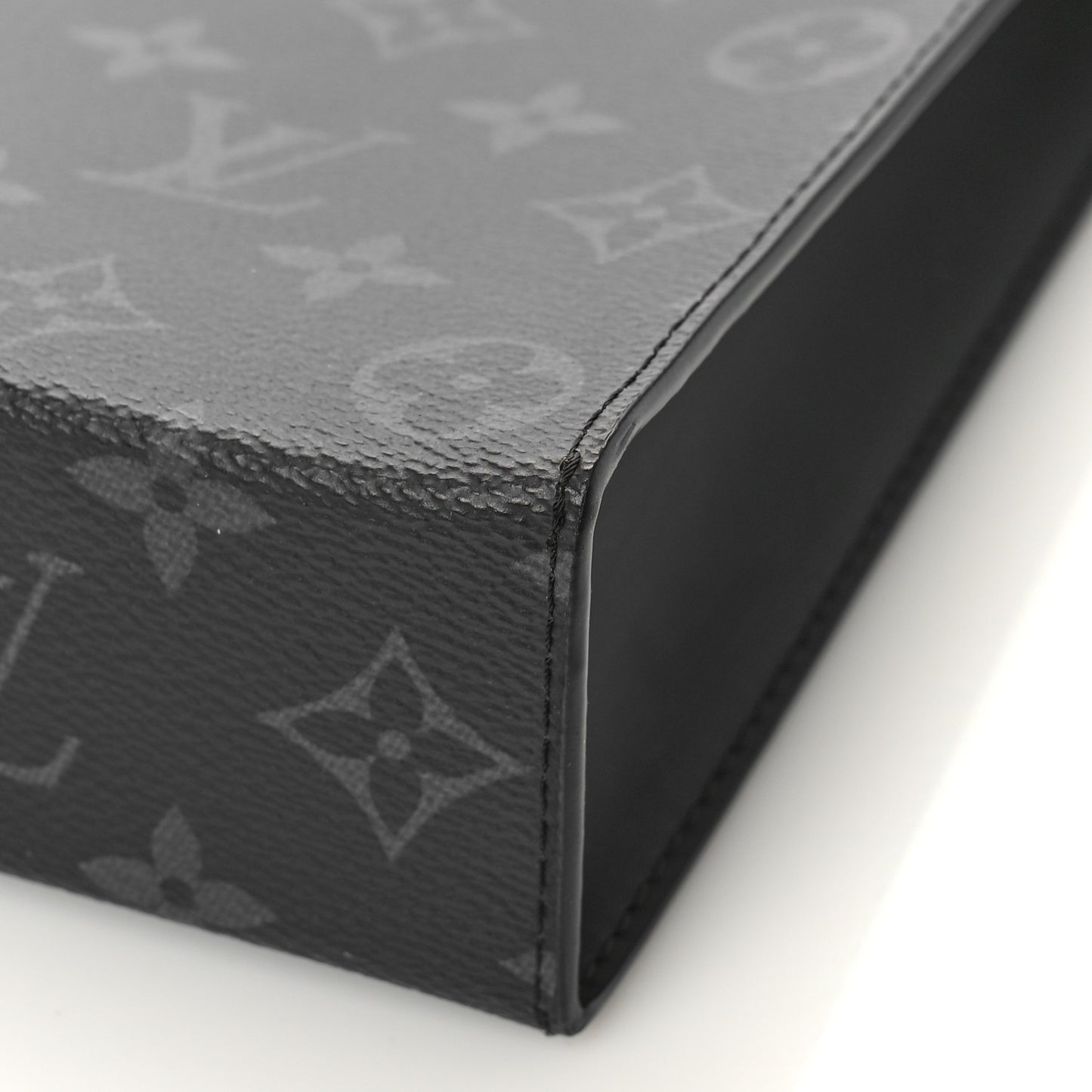 Monogram Eclipse Pochette Voyage MM