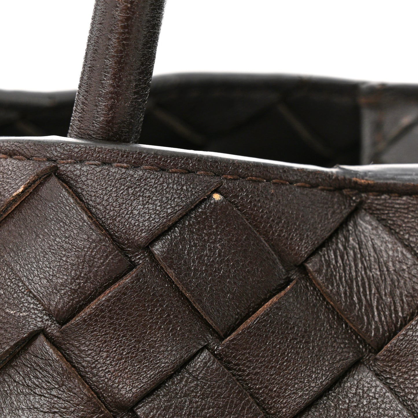 Nappa Intrecciato Medium Andiamo Shoulder Bag Fondant