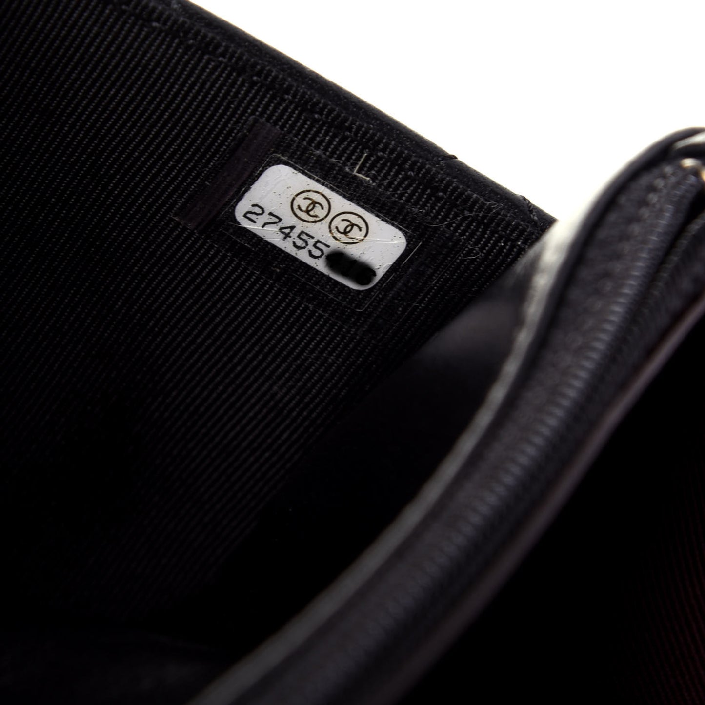 Lambskin Quilted Wallet On Chain WOC Black