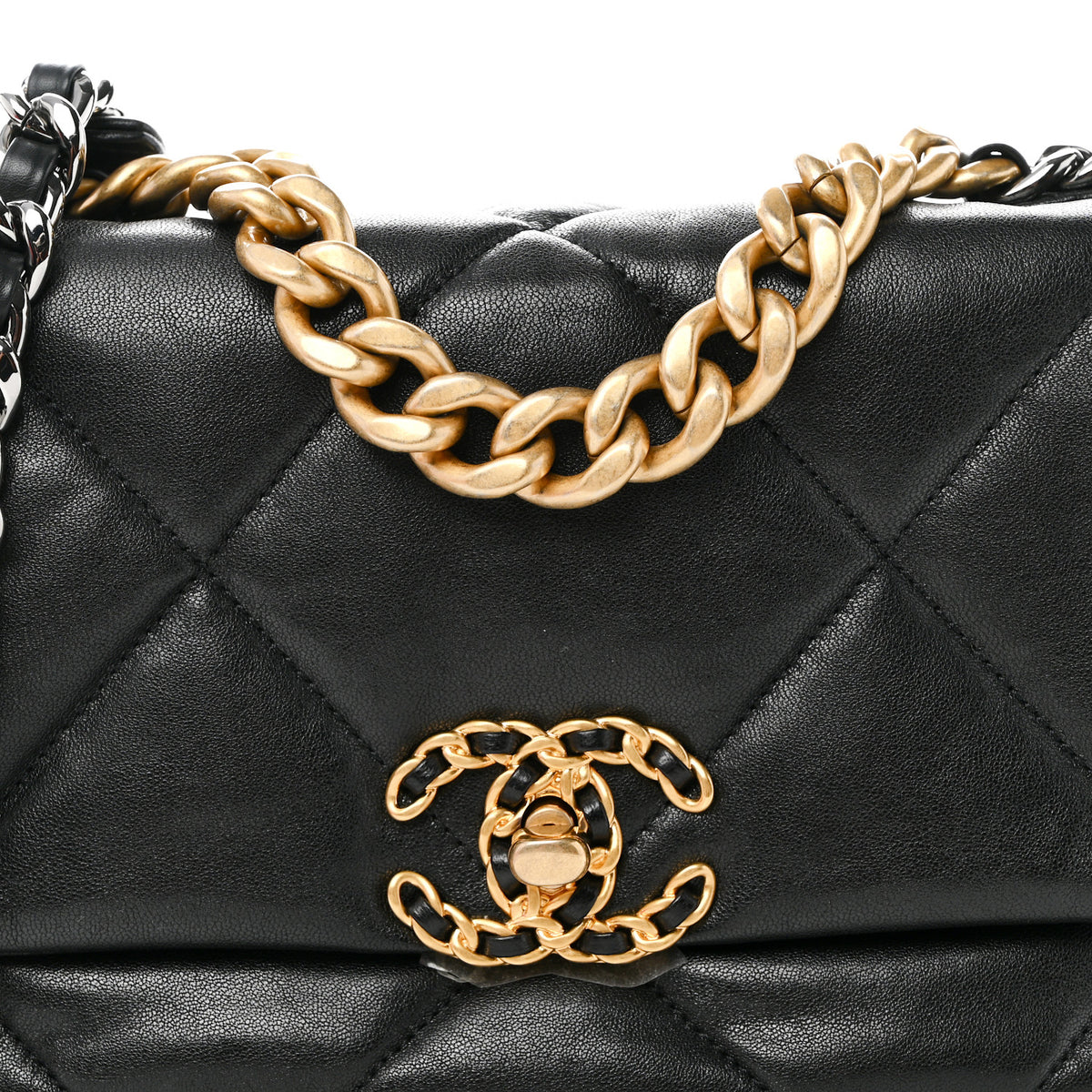 Lambskin Quilted Medium Chanel 19 Flap Black