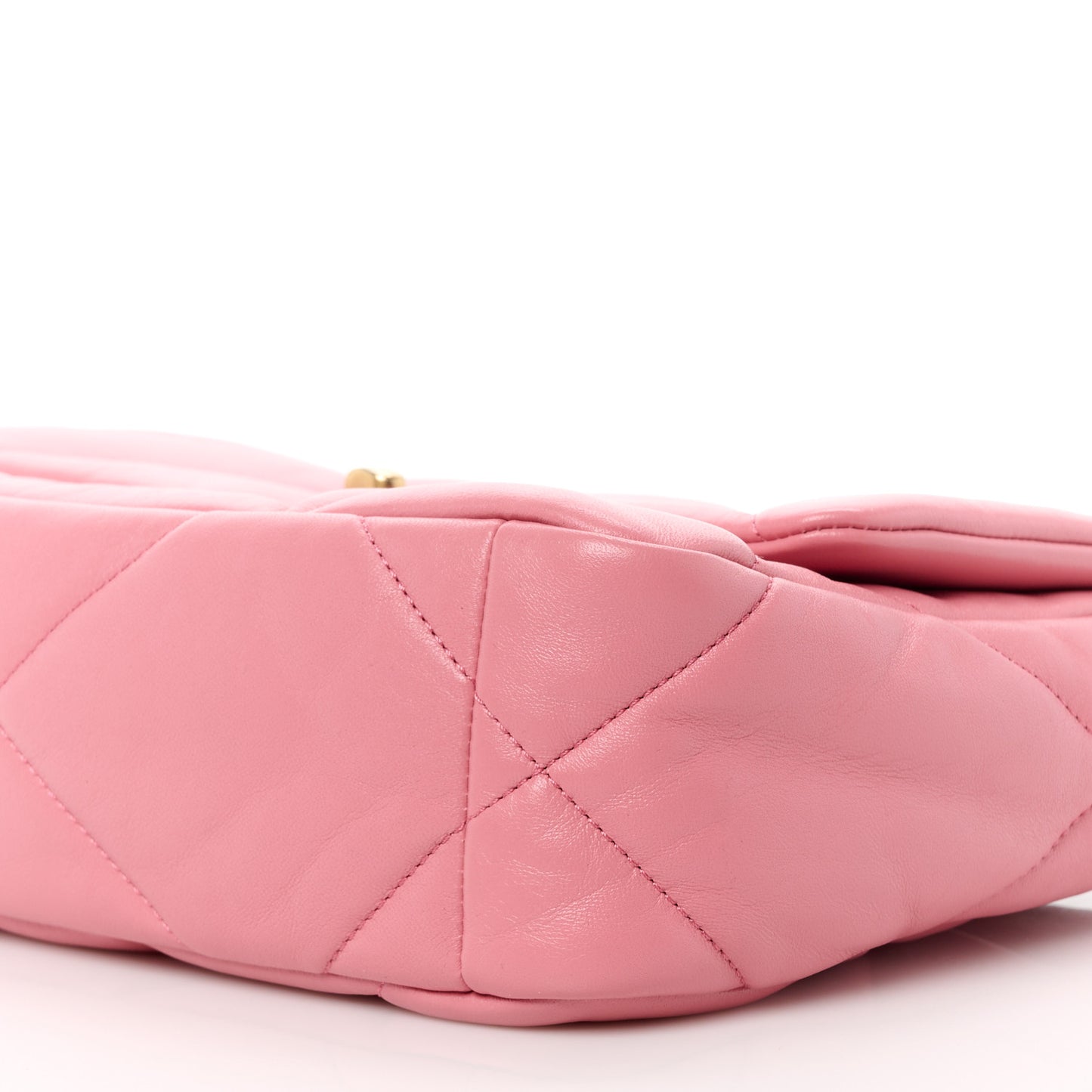 Lambskin Quilted Medium Chanel 19 Flap Pink