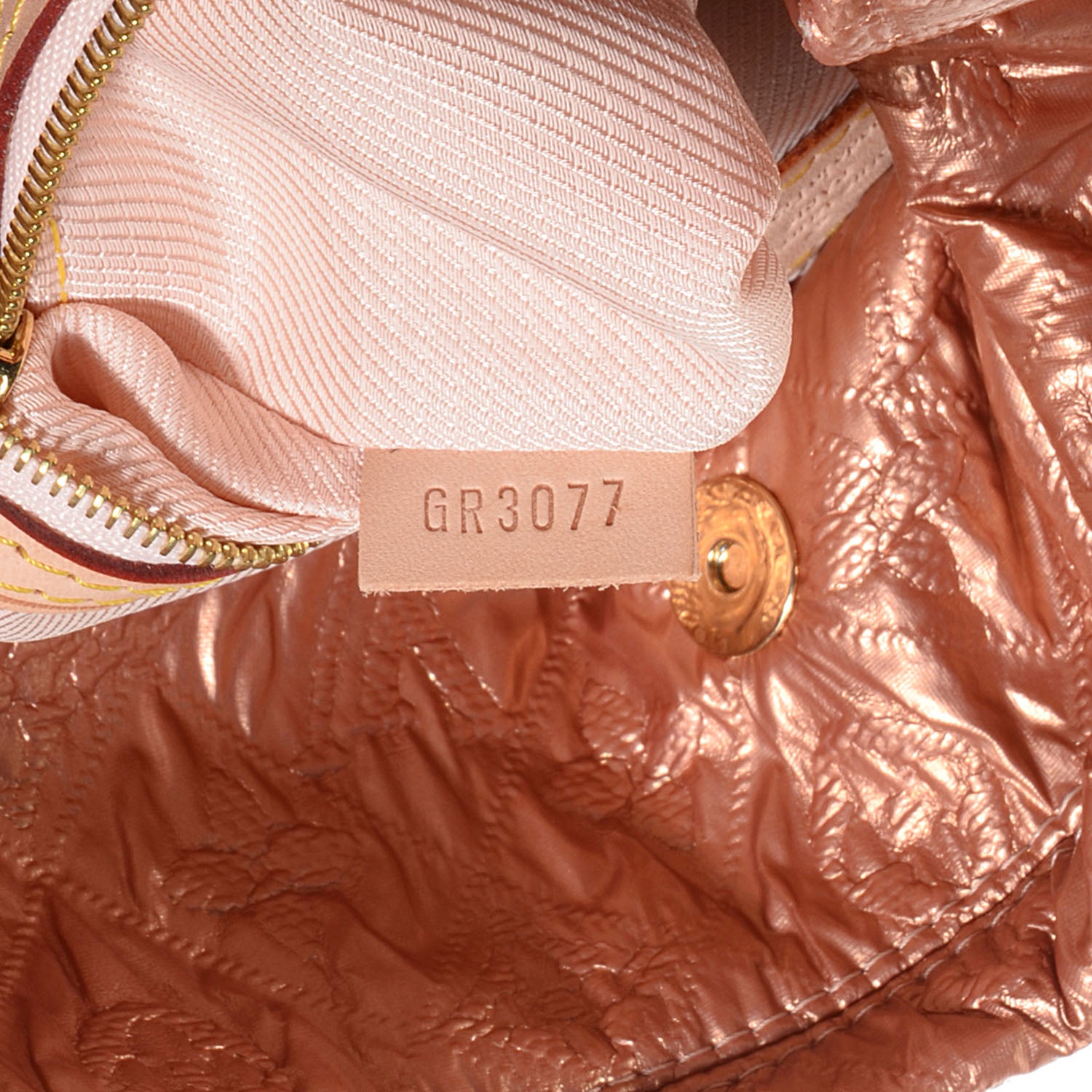 Louis Vuitton Jacquard Quilted Monogram Limelight Clutch GM Rose Gold 7 of 7
