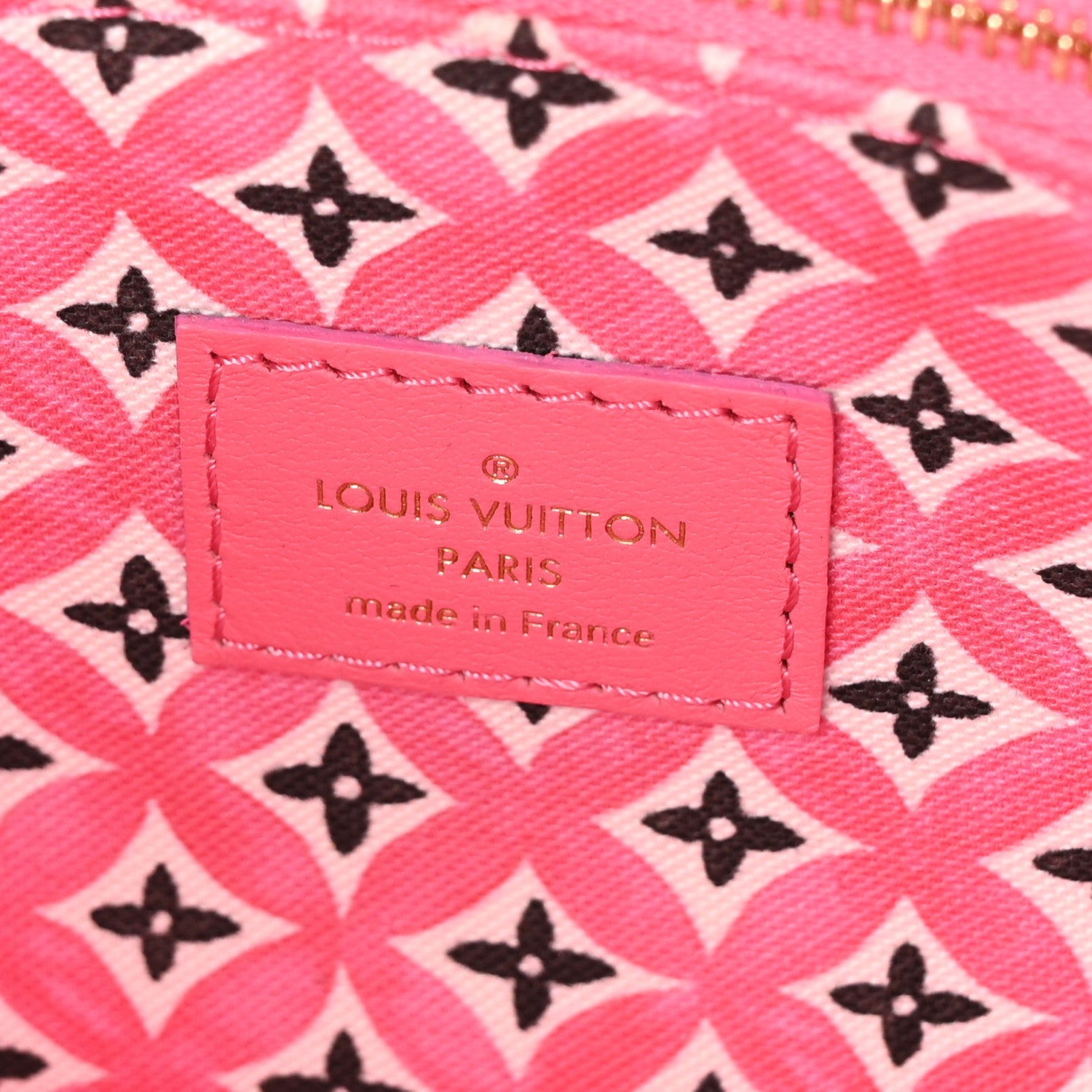 Louis Vuitton Monogram Giant By The Pool 2.0 Onthego PM Pink 6 of 10