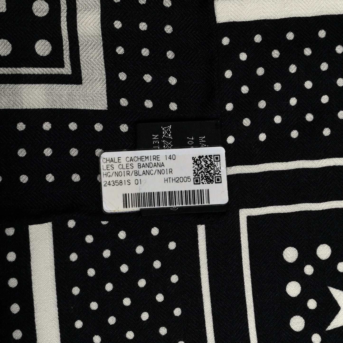 Cashmere Silk Les Cles Bandana Shawl 140 Black White