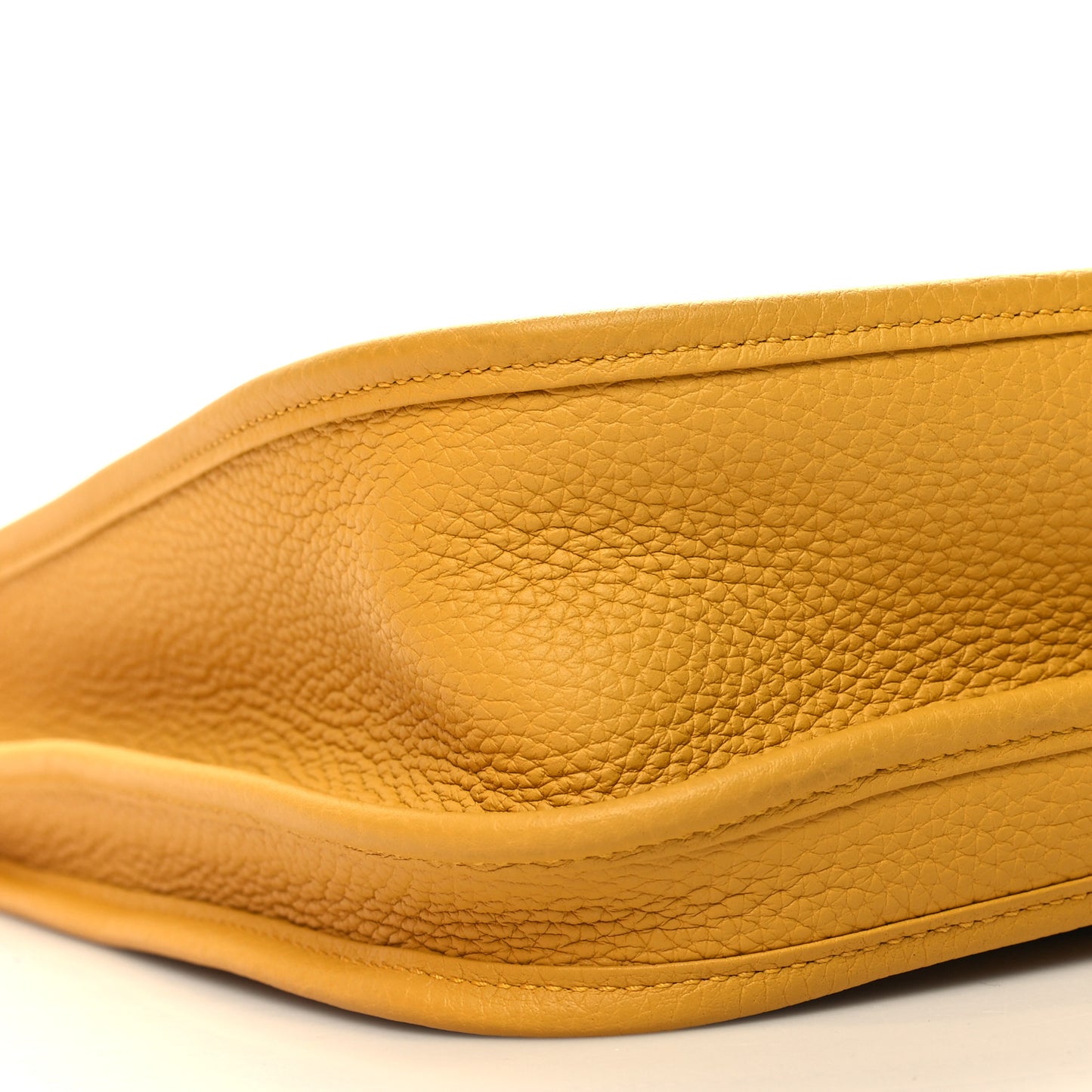 Taurillon Clemence Evelyne III PM Jaune Ambre