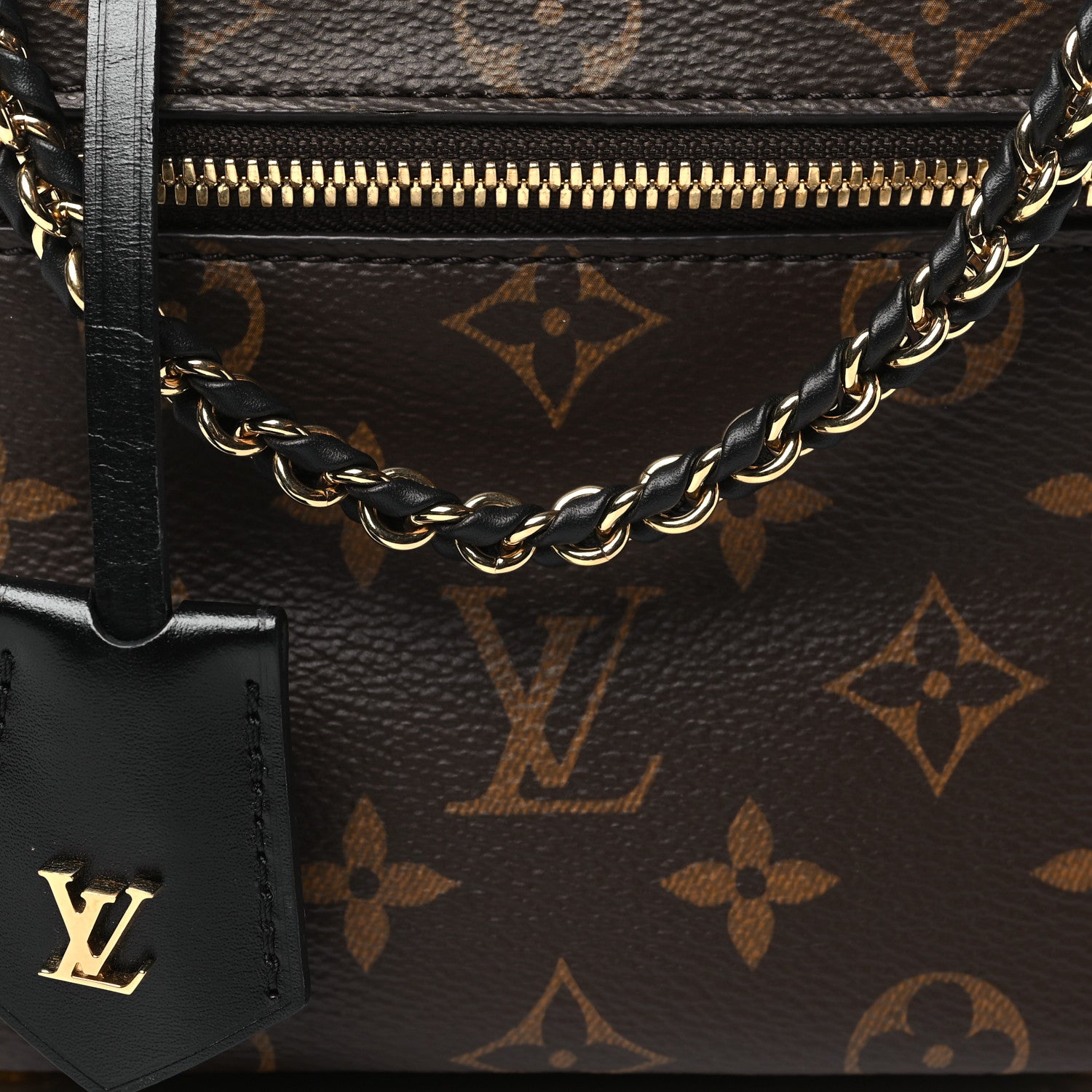 Louis Vuitton Reverse Monogram Vanity PM 7 of 10