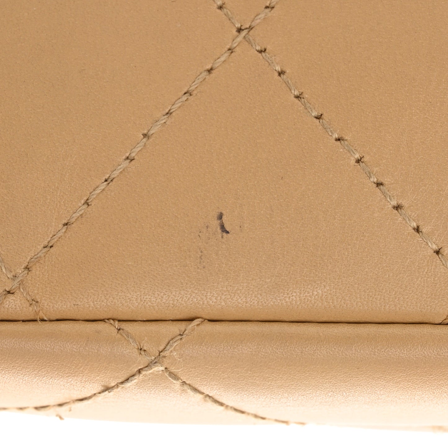 Lambskin Quilted Medium Single Flap Beige