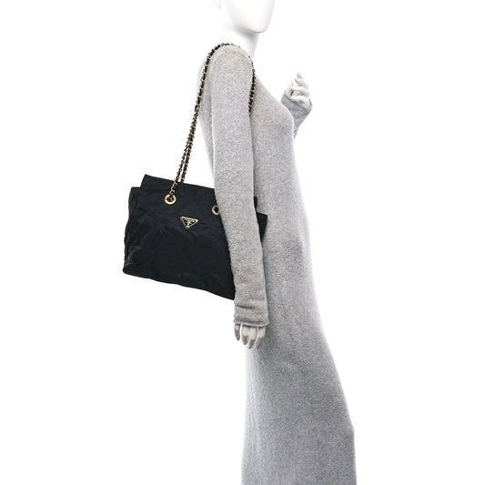Nylon Tessuto Quilted Shoulder Bag Black