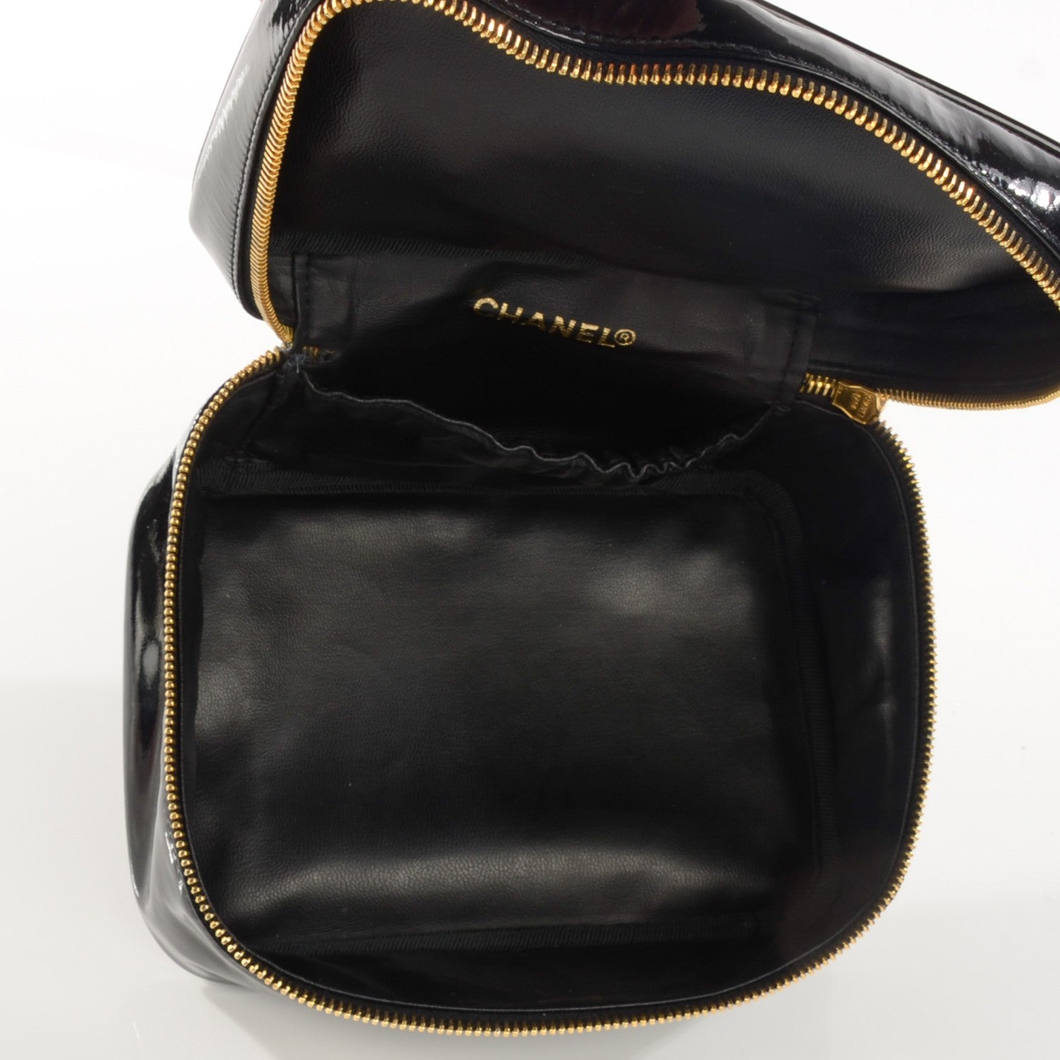 Chanel Patent Vanity Cosmetic Case Black 5 of 10
