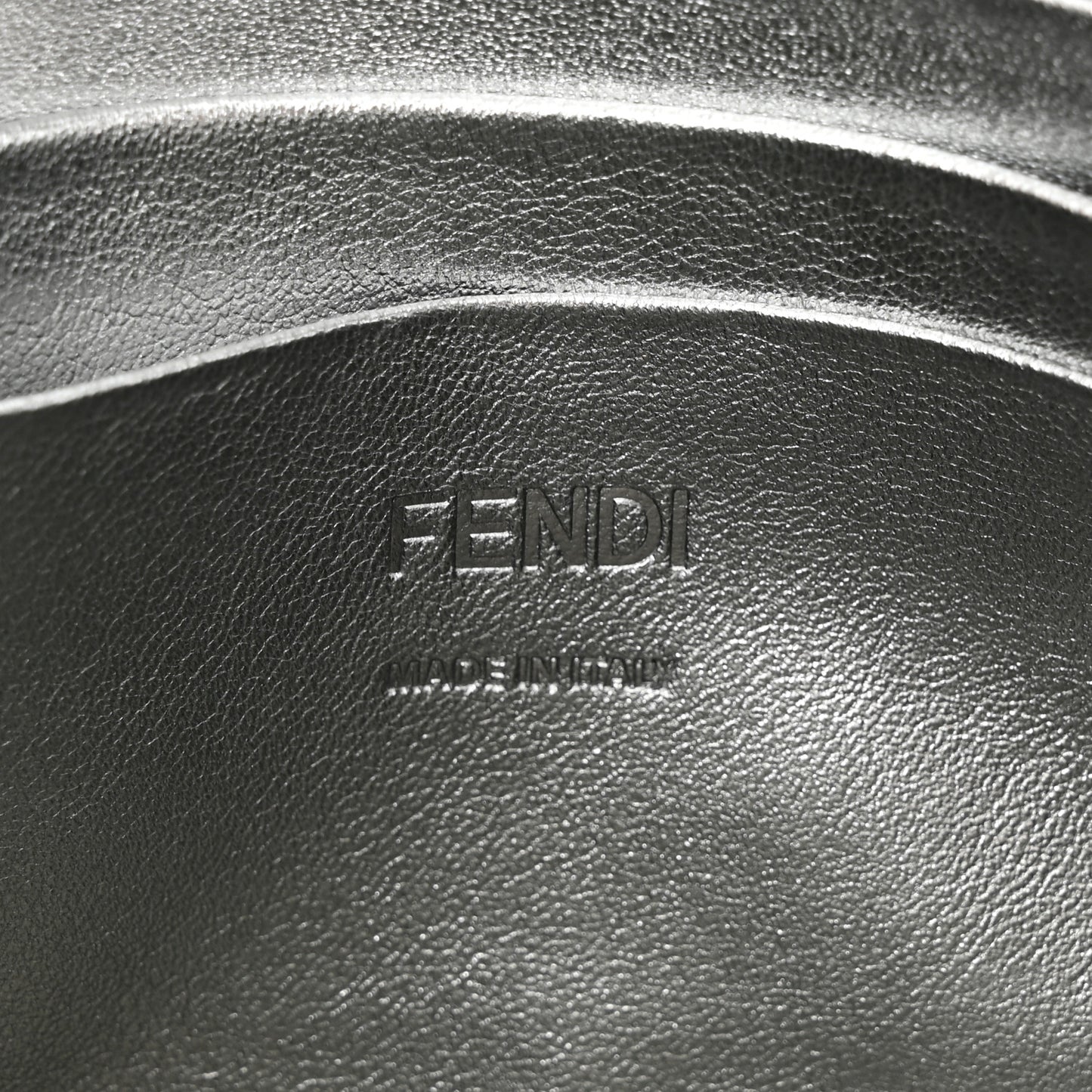 Crystal Vitello Laminato FF Mini Baguette Crystal Argento