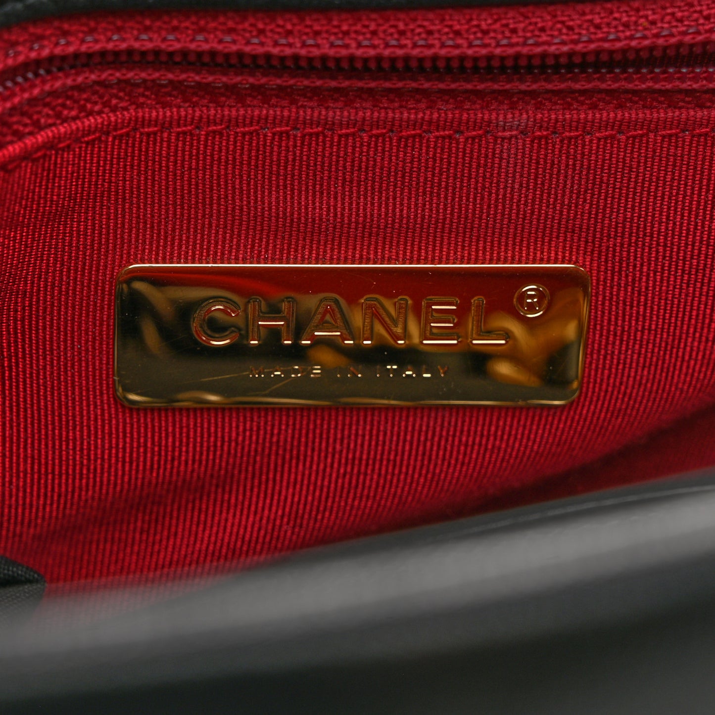 Shiny Goatskin Quilted Medium Chanel 19 Flap Black