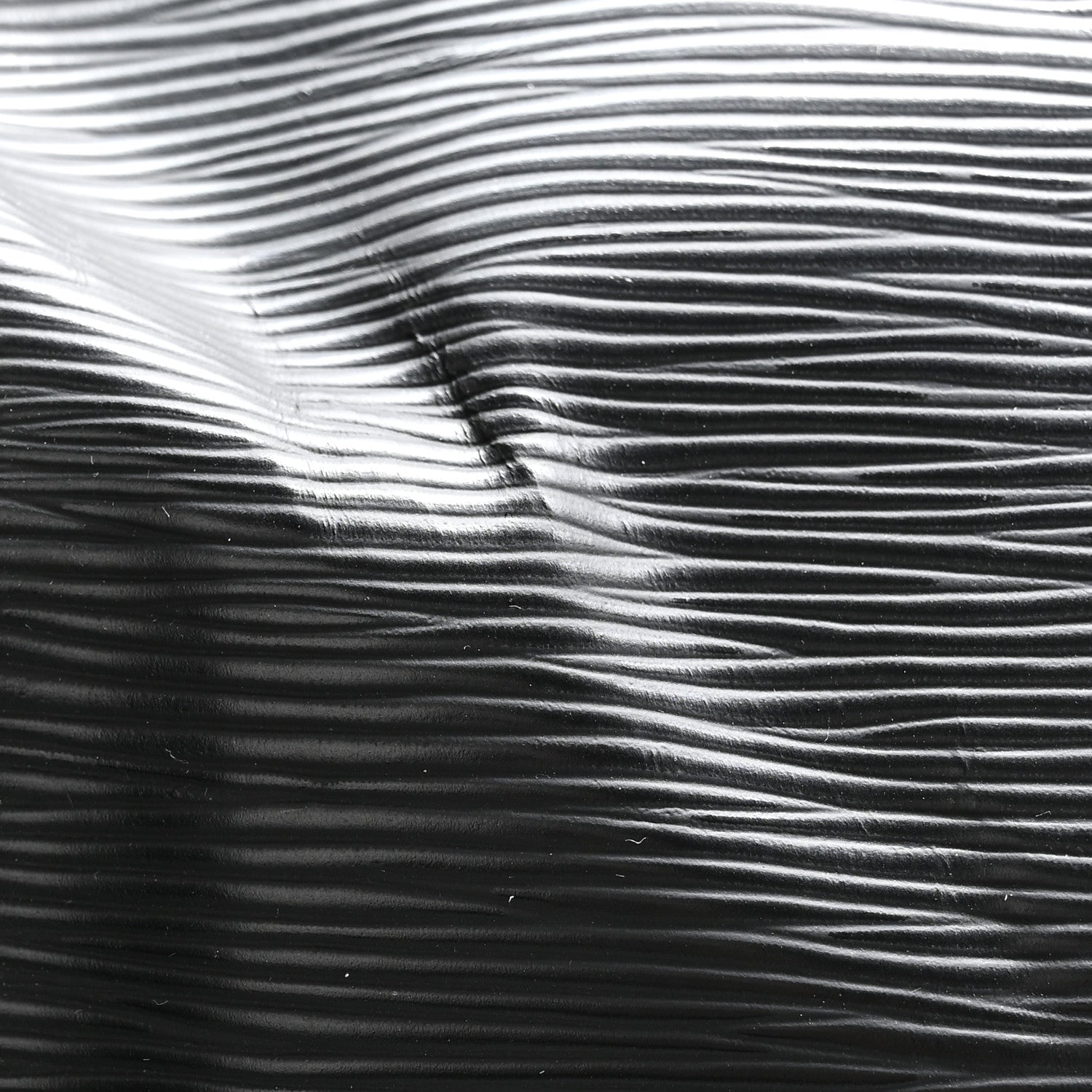 Louis Vuitton Epi Sac Bourget 50 Black 13 of 15