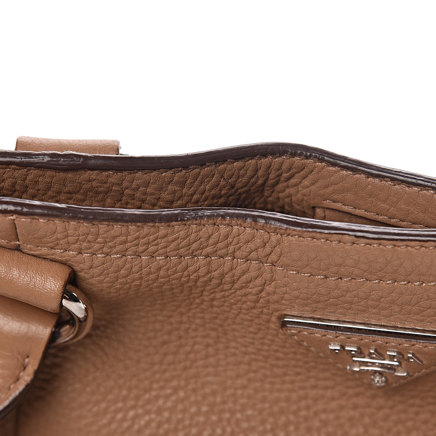 Vitello Daino Tote Sesamo