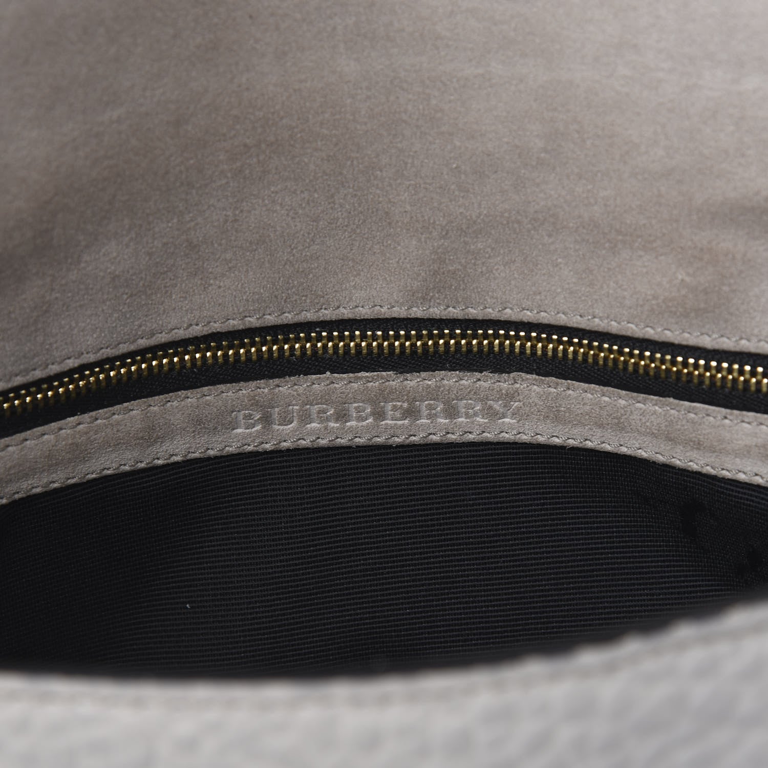 Burberry Signature Grain Medium Mildenhall Crossbody Bag Stone White 5 of 11