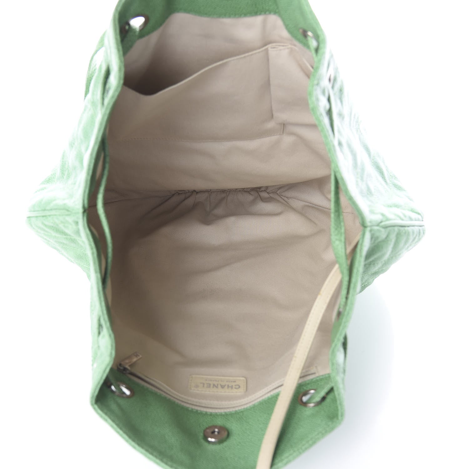 Chanel Crumpled Grained Calfskin Drawstring Tote Green 4 of 8