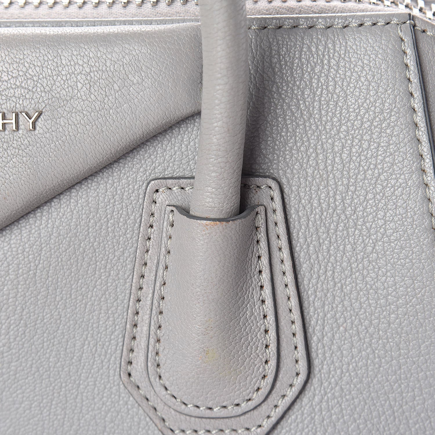Givenchy Sugar Goatskin Small Antigona Pearl Grey 9 of 18