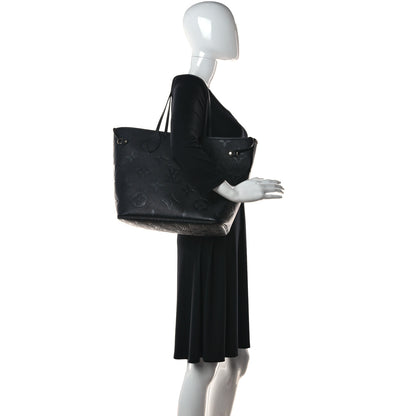 Louis Vuitton Empreinte Monogram Giant Neverfull MM Black 2 of 12
