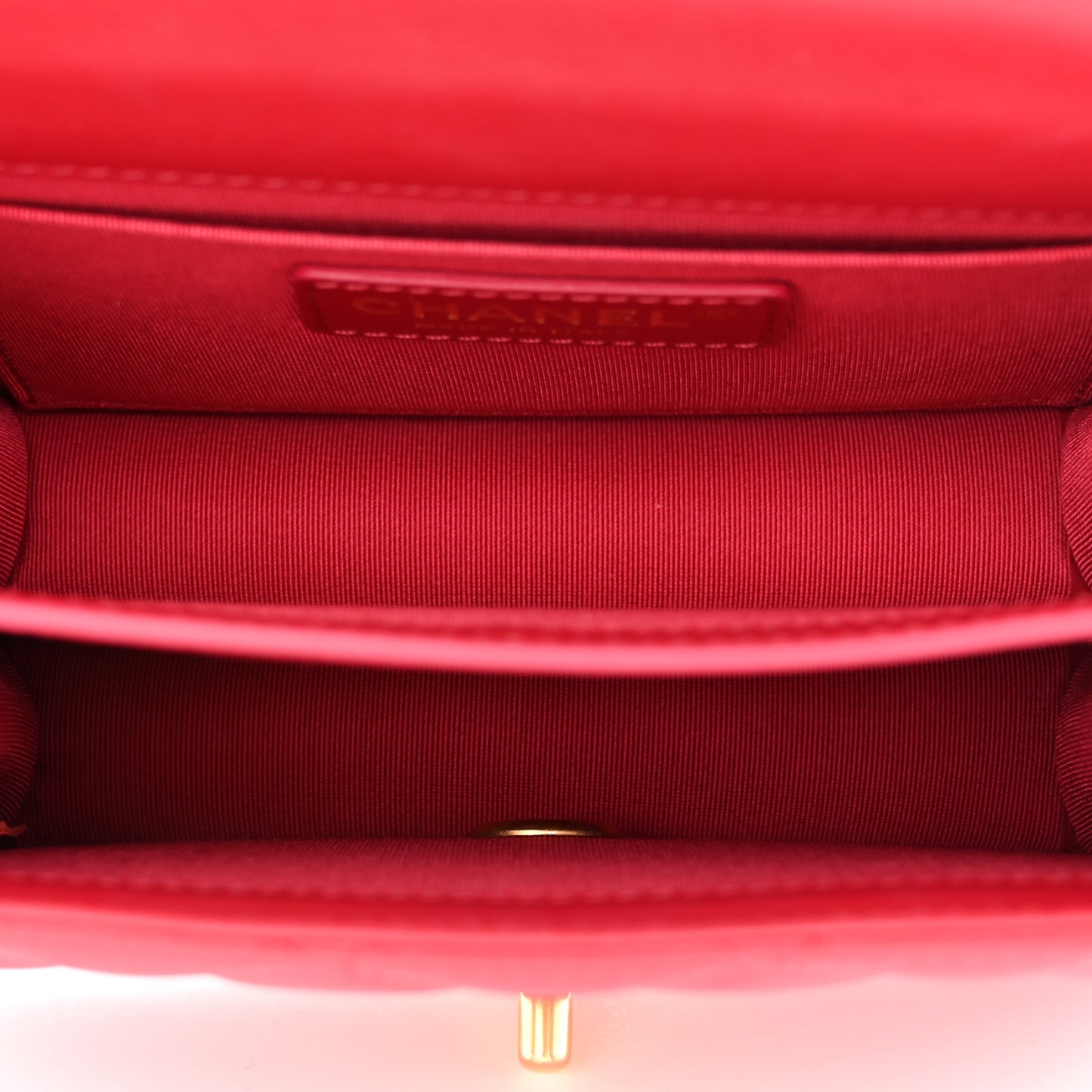 Calfskin Quilted Everyday Chic Single Flap Red