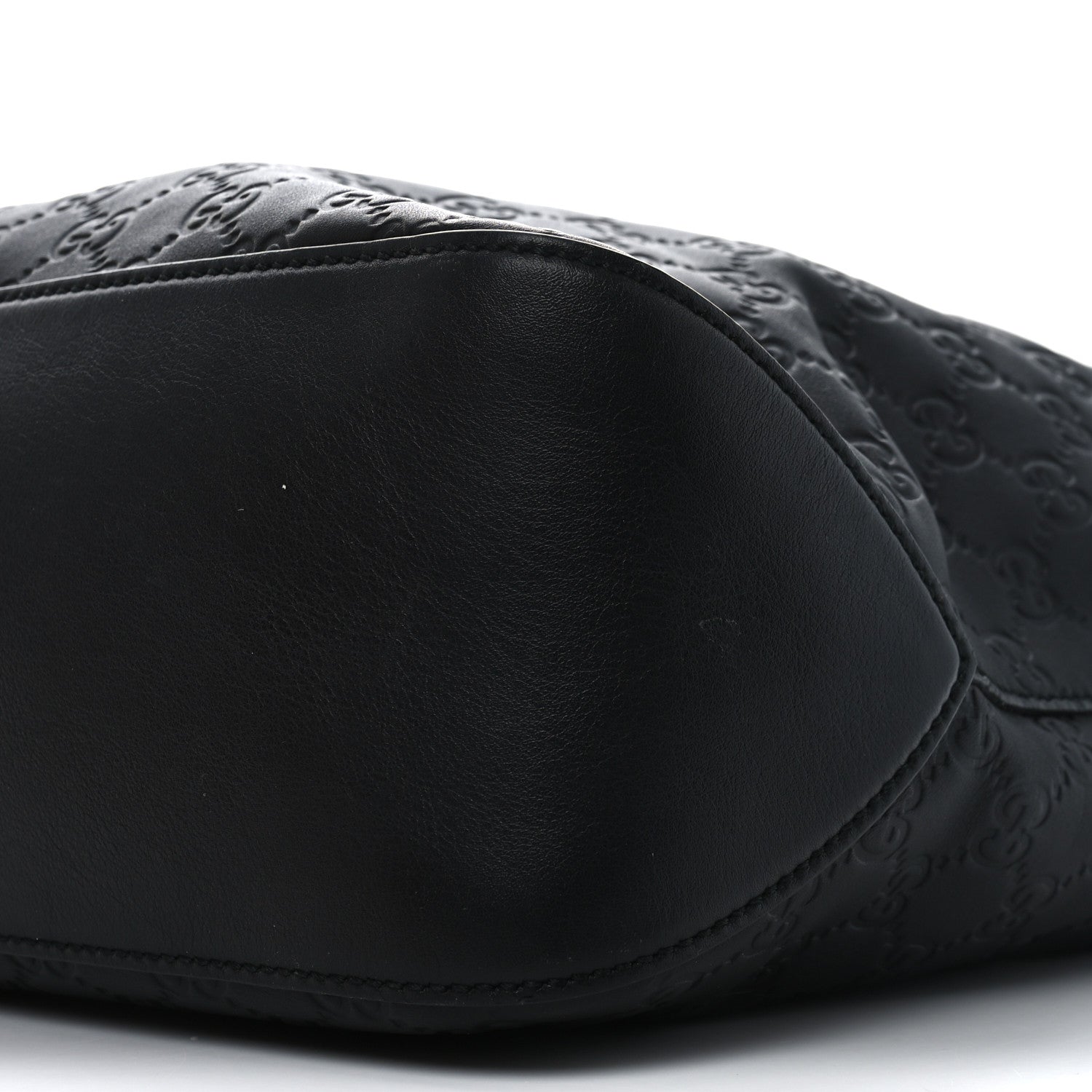 Gucci Guccissima Signature Large Linea A Hobo Black 10 of 10