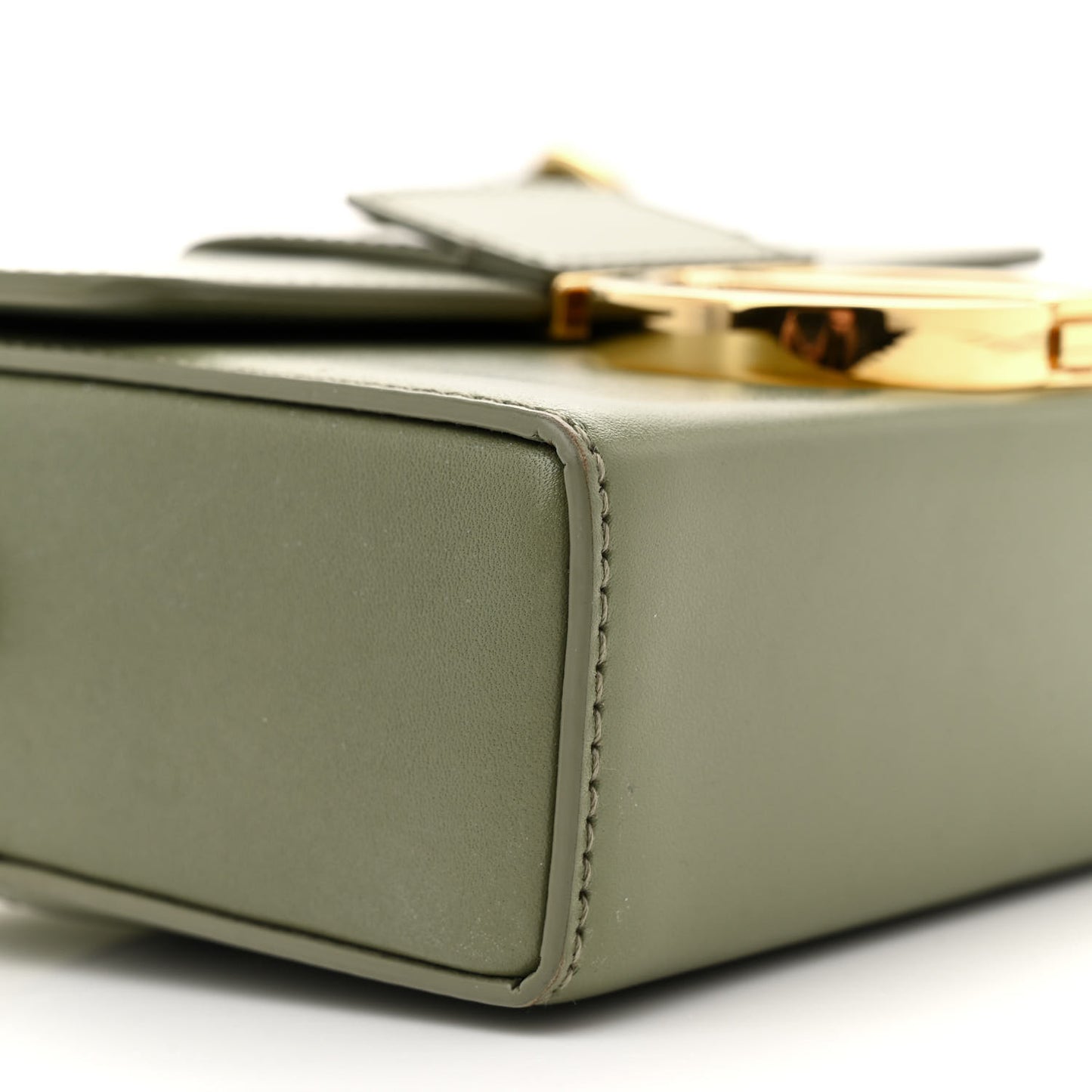 Box Calfskin 30 Montaigne Box Bag Mint Green