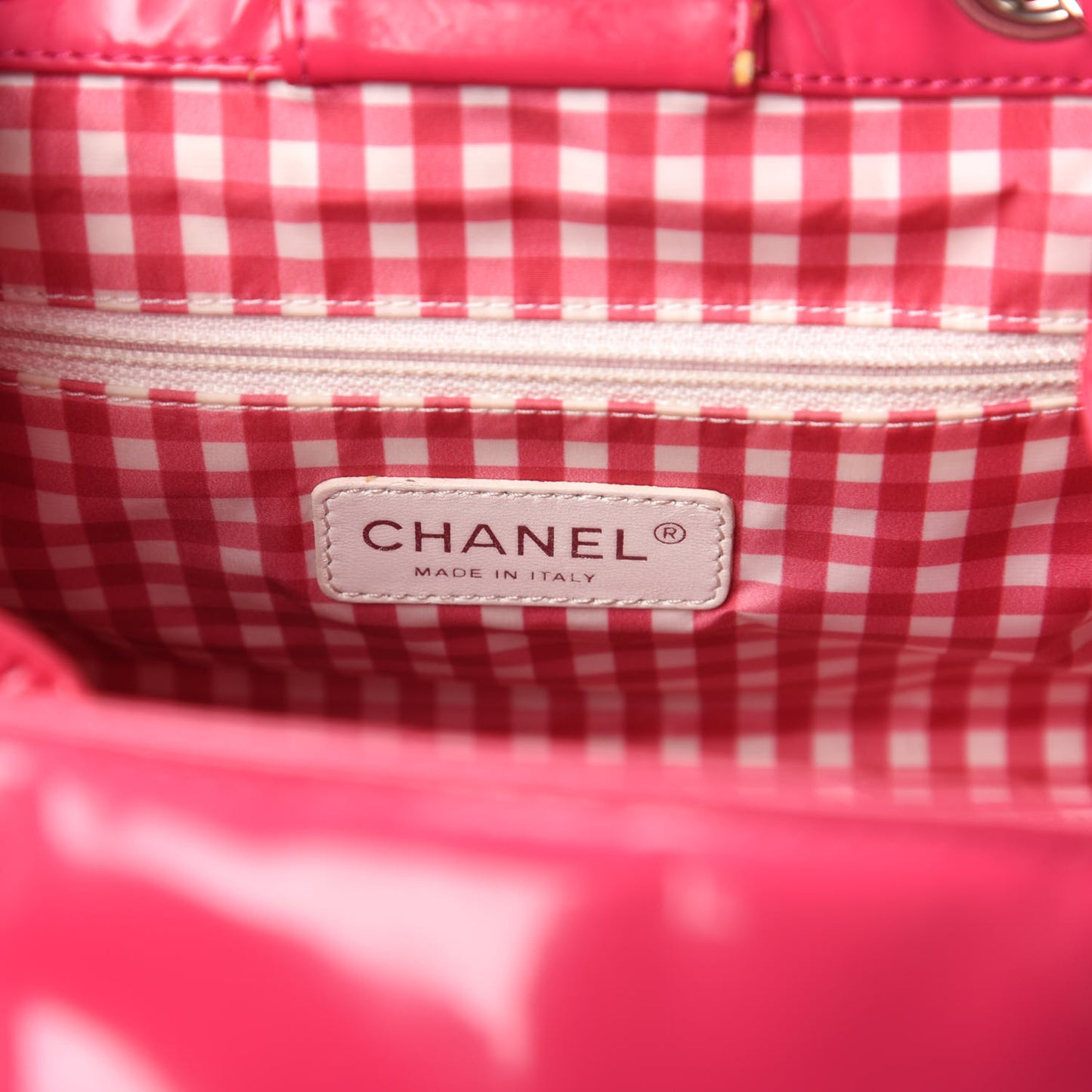 Vinyl Lipstick Ligne Accordion Tote Pink